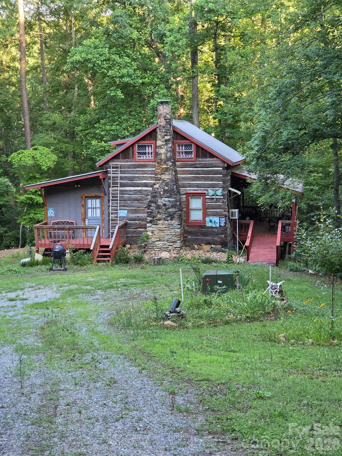 192 Wren Drive — photo