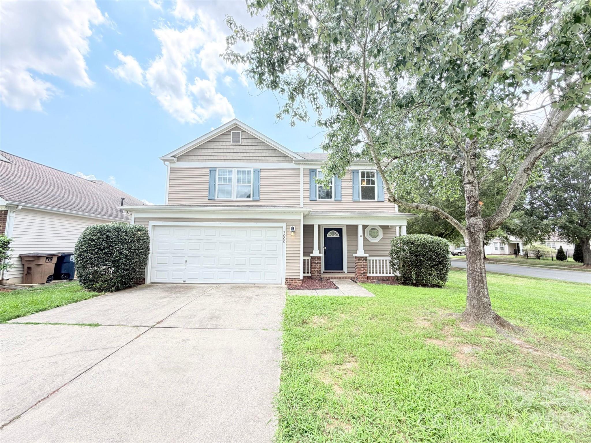 2000 Sunlight Path Drive — photo