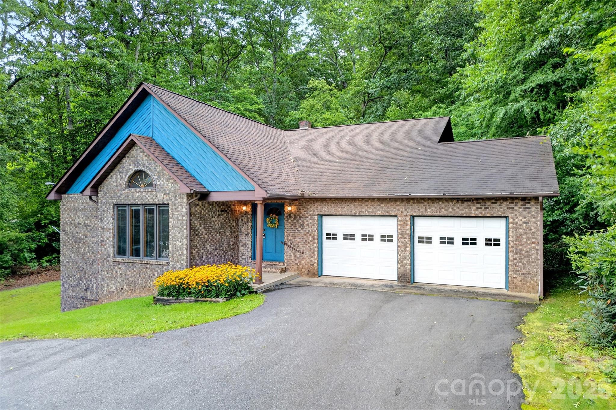 108 Shenandoah Drive — photo