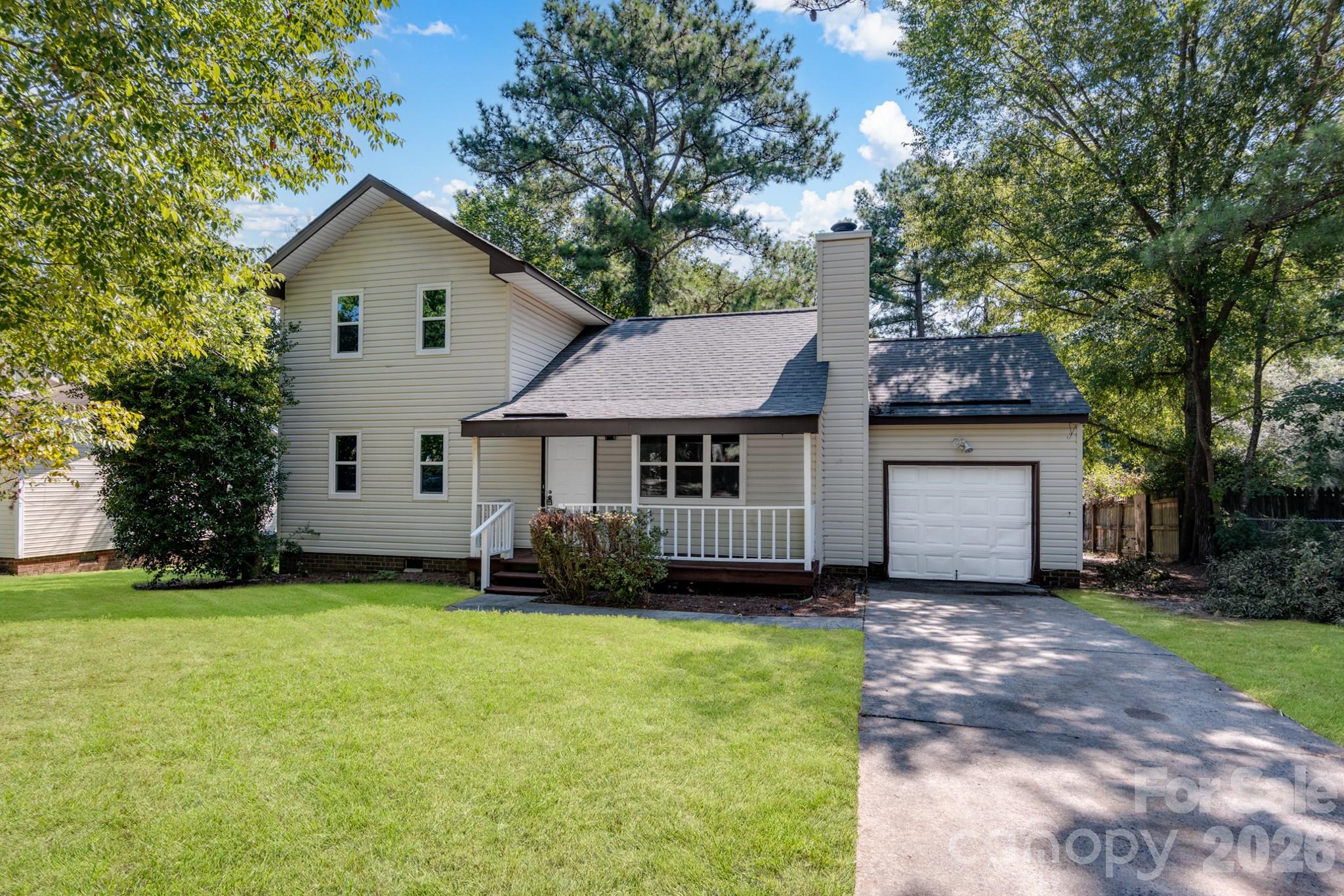 5300 Rolling Oak Lane — photo