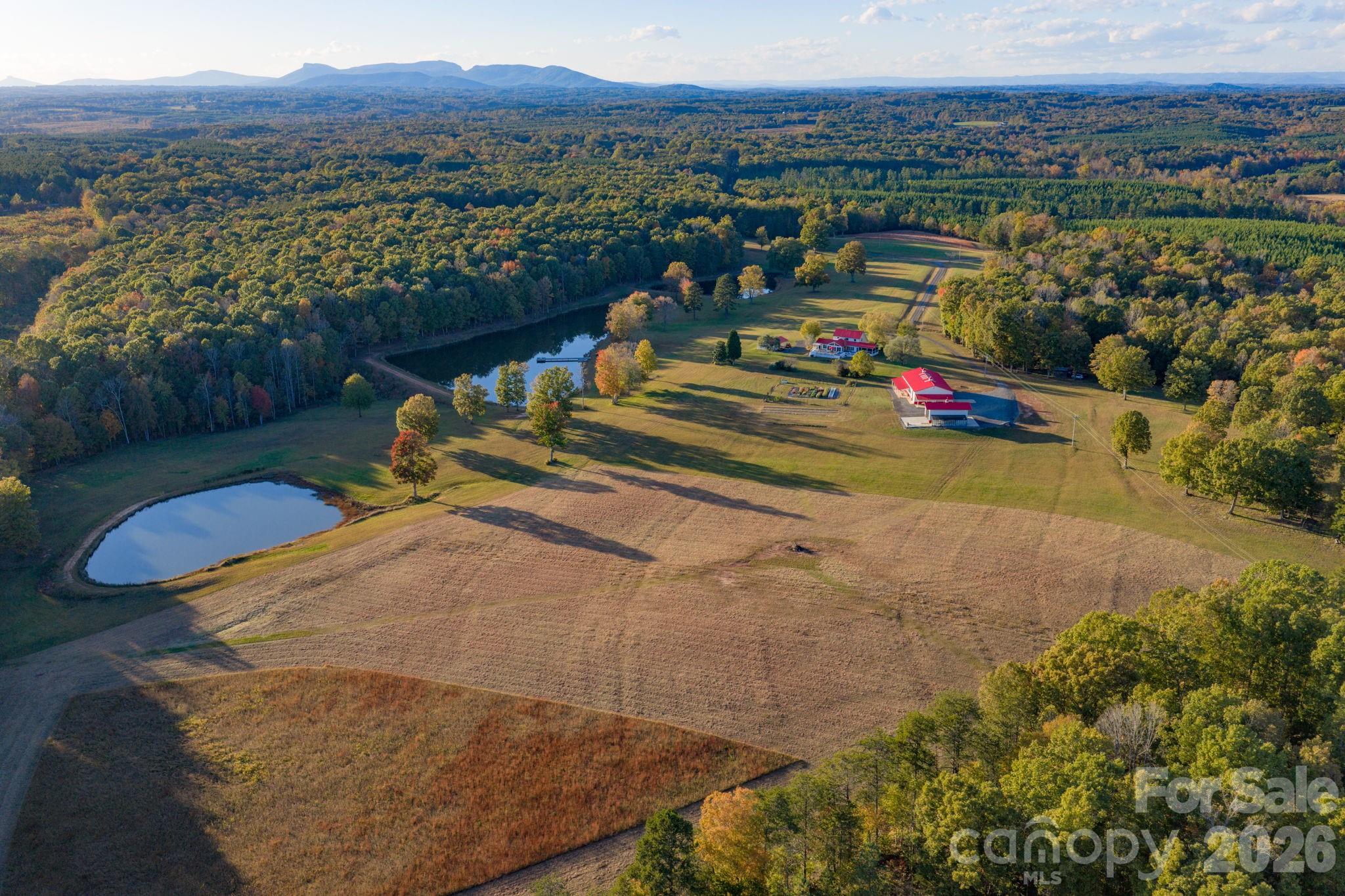 1260A Beaver Island Trail Road — photo