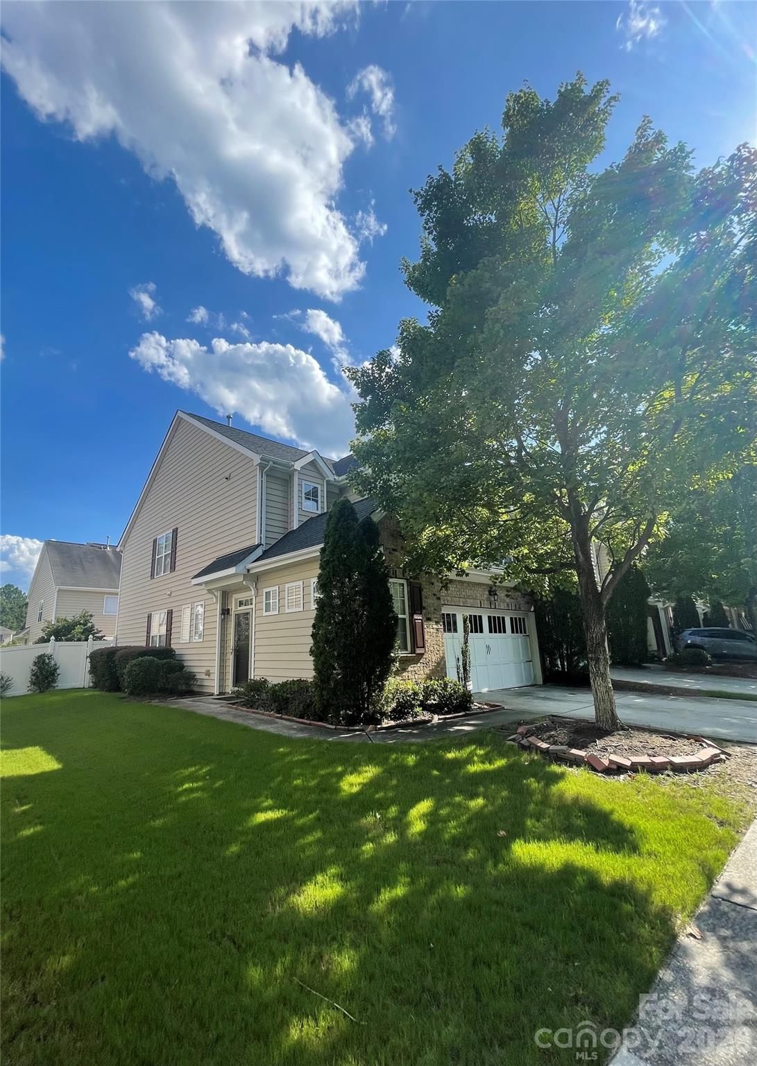 12220 Red Rust Lane — photo