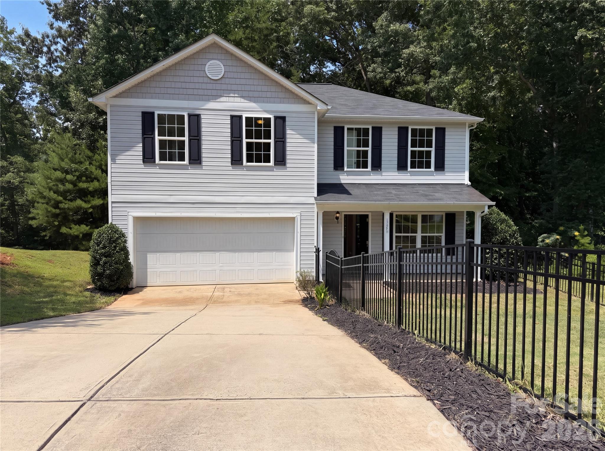 1708 Millwood Road — photo