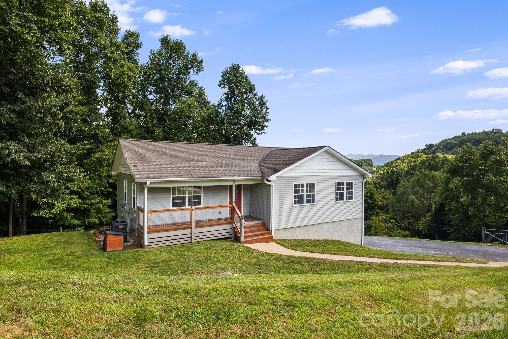184 Scarlett Ridge Drive — photo
