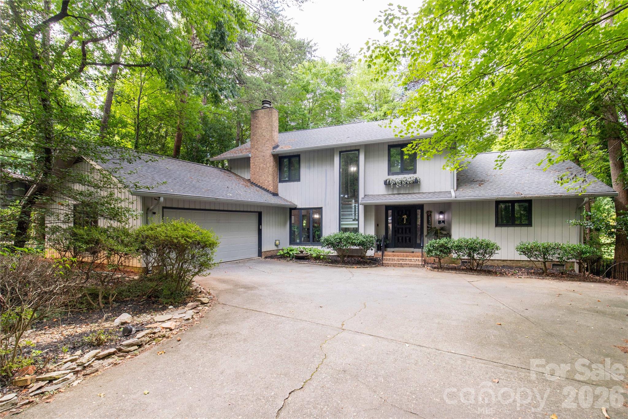 5 Oak Leaf Road — photo