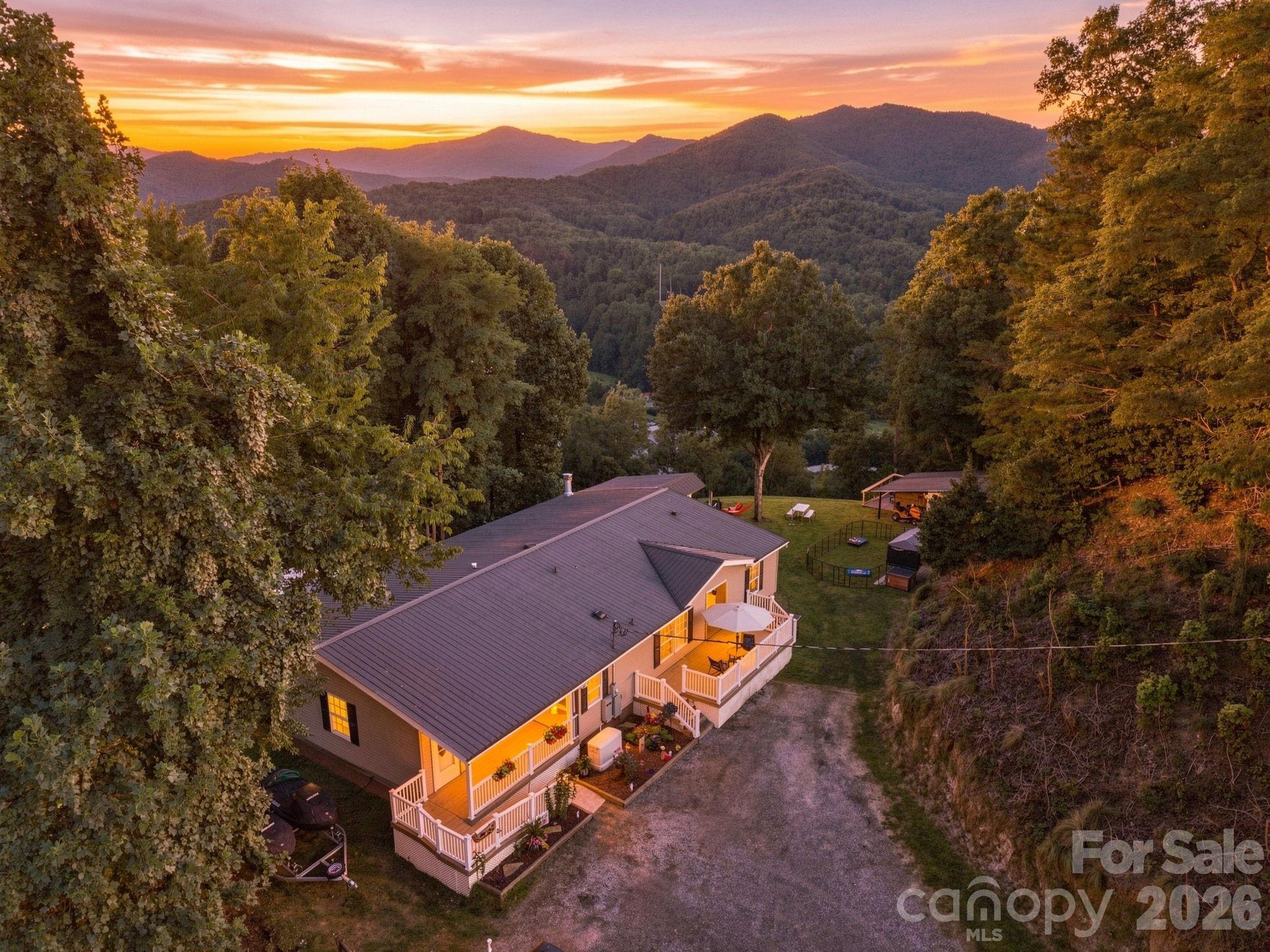 4 Sunset Farms Road — photo