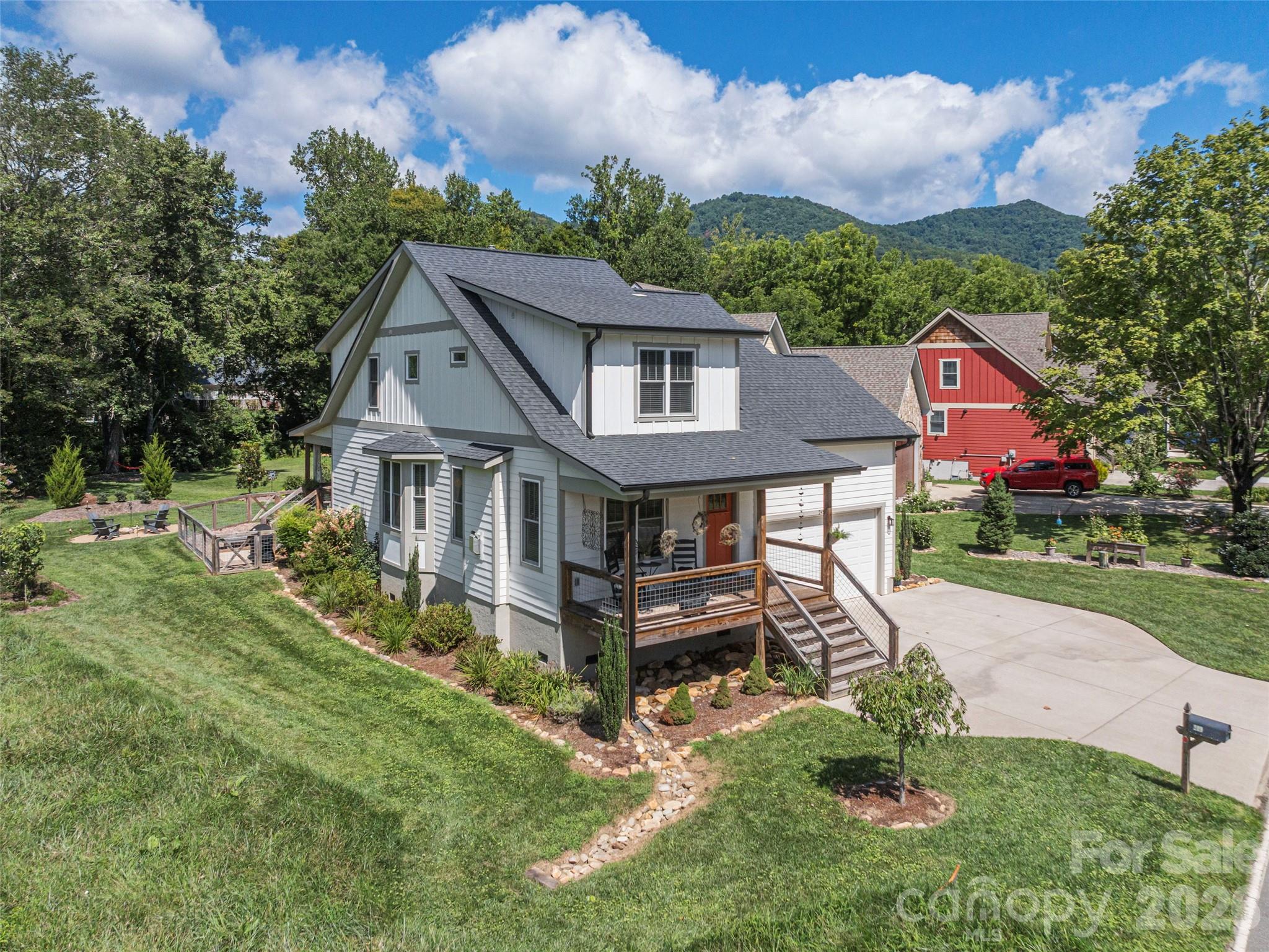 249 Flat Creek Road — photo