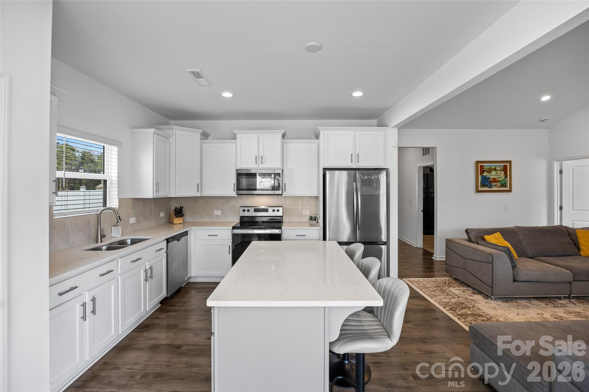 2502 Waverly Drive — photo