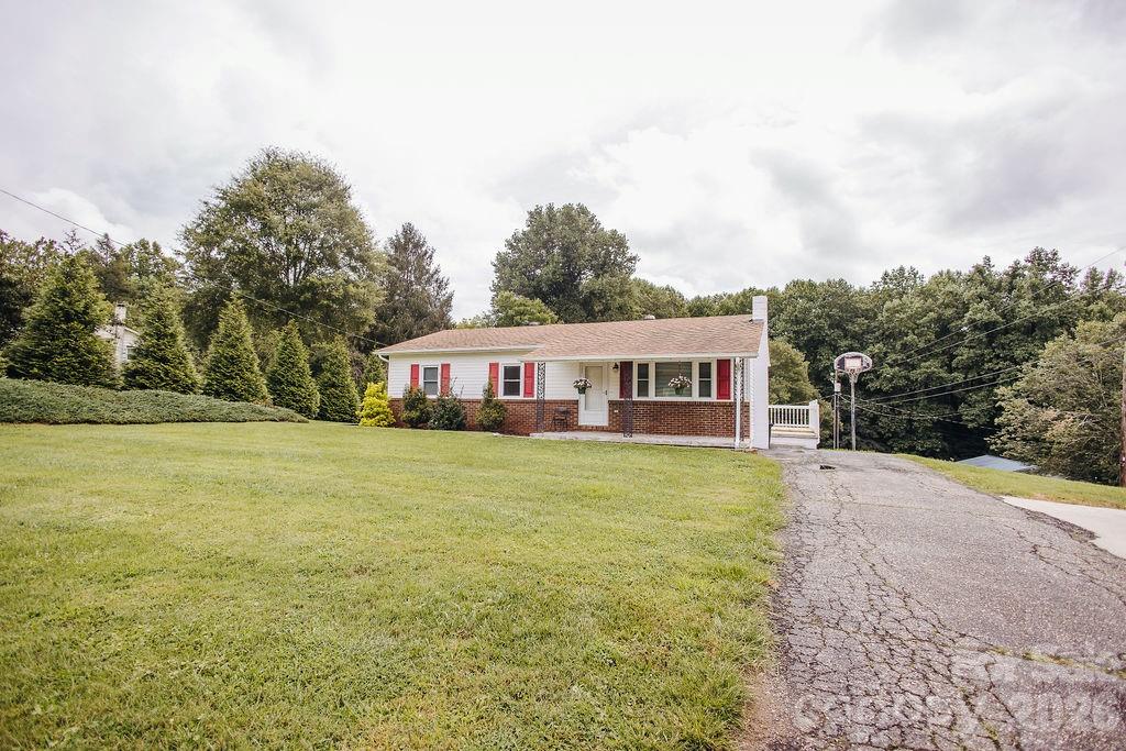 1559 Zion Hill Road — photo