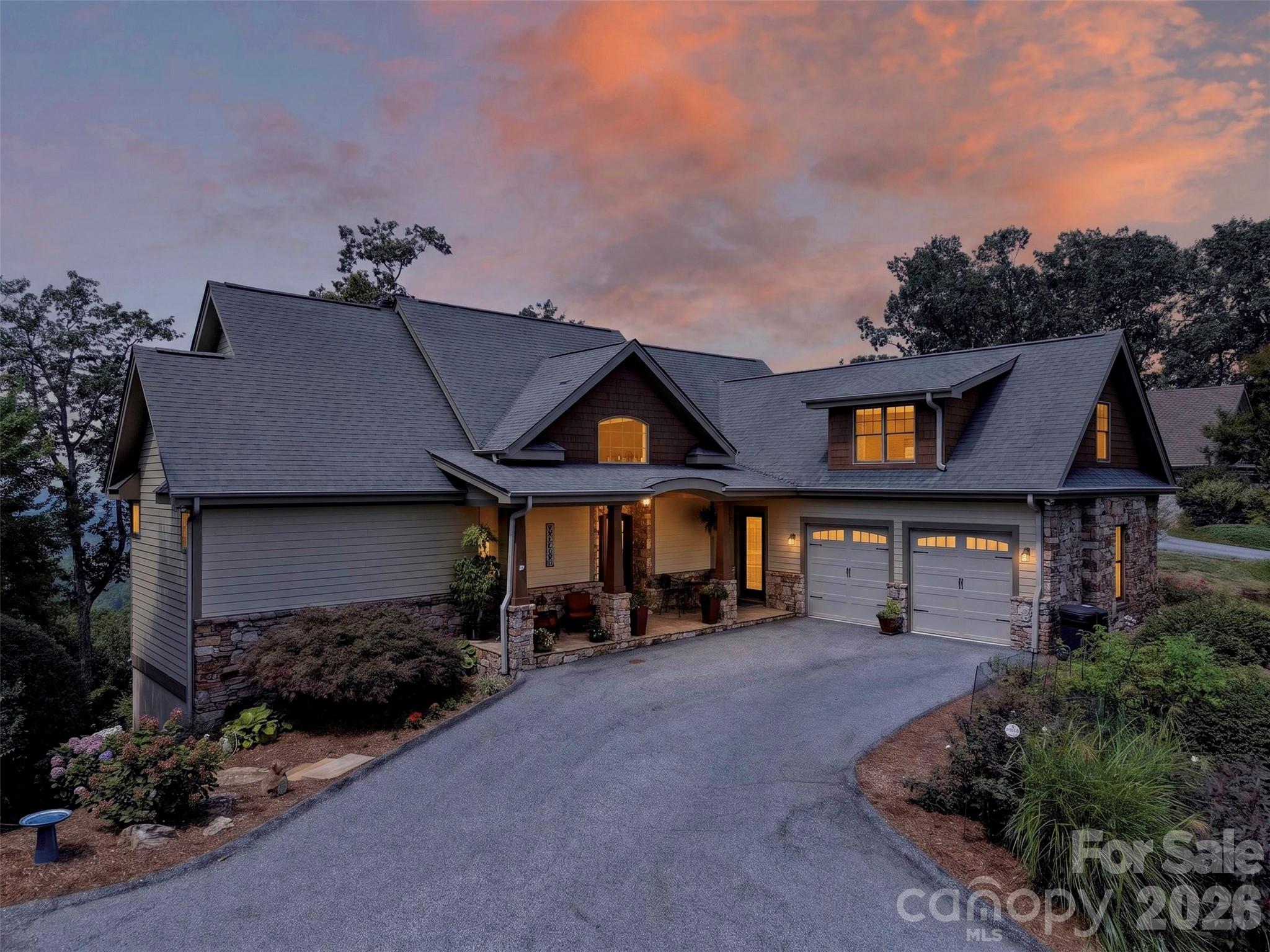 851 Sunlight Ridge Drive — photo