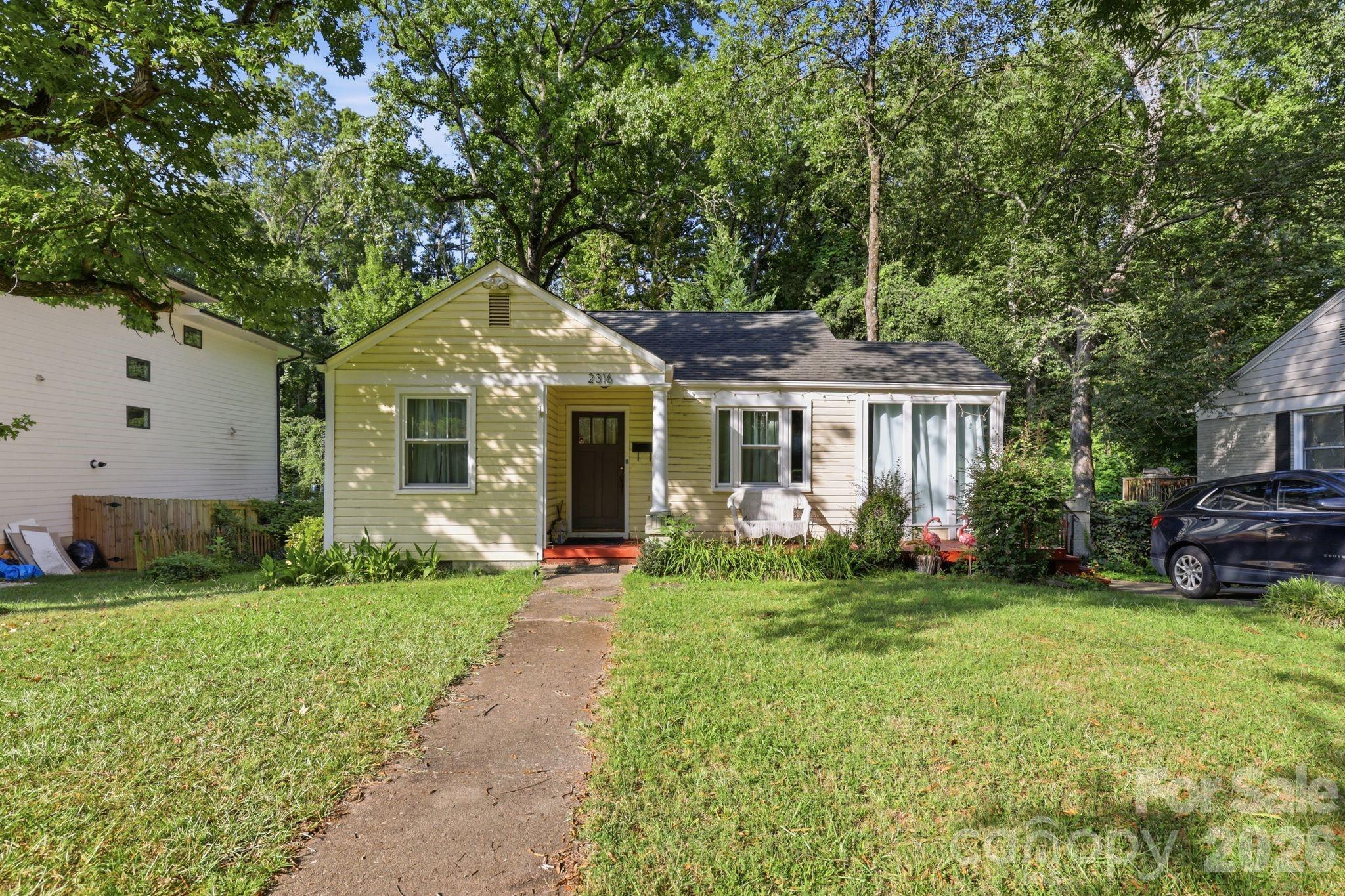 2316 Kingsbury Drive — photo