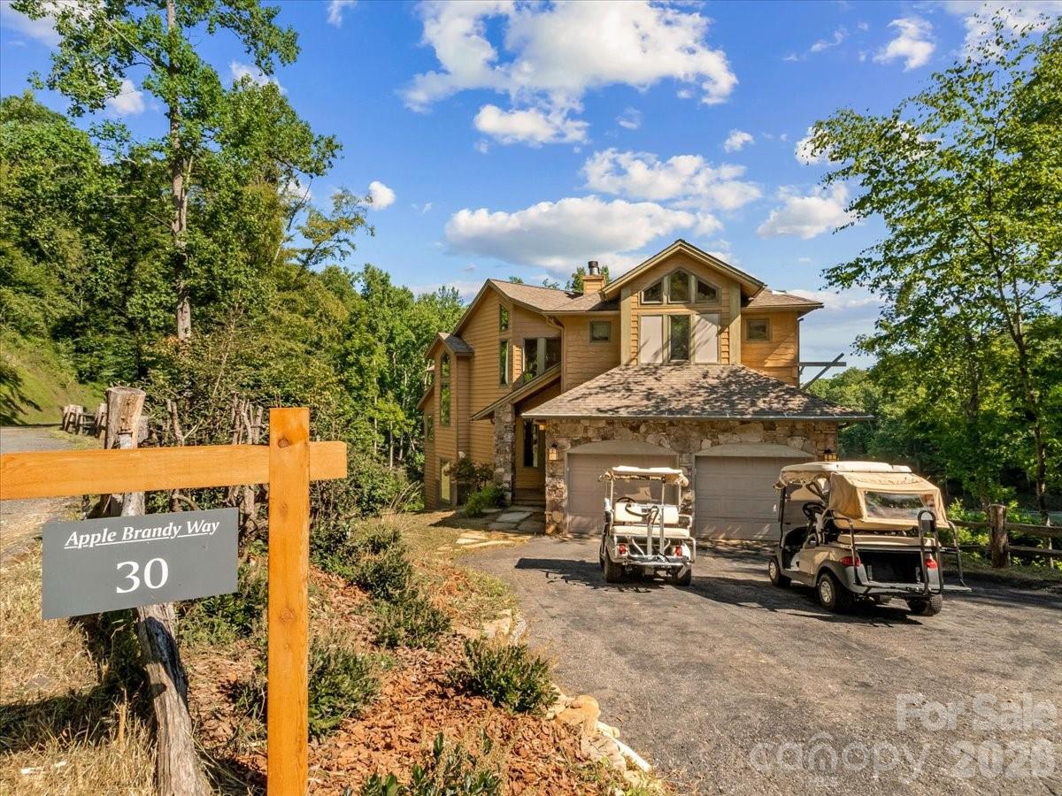 30 Apple Brandy Way — photo