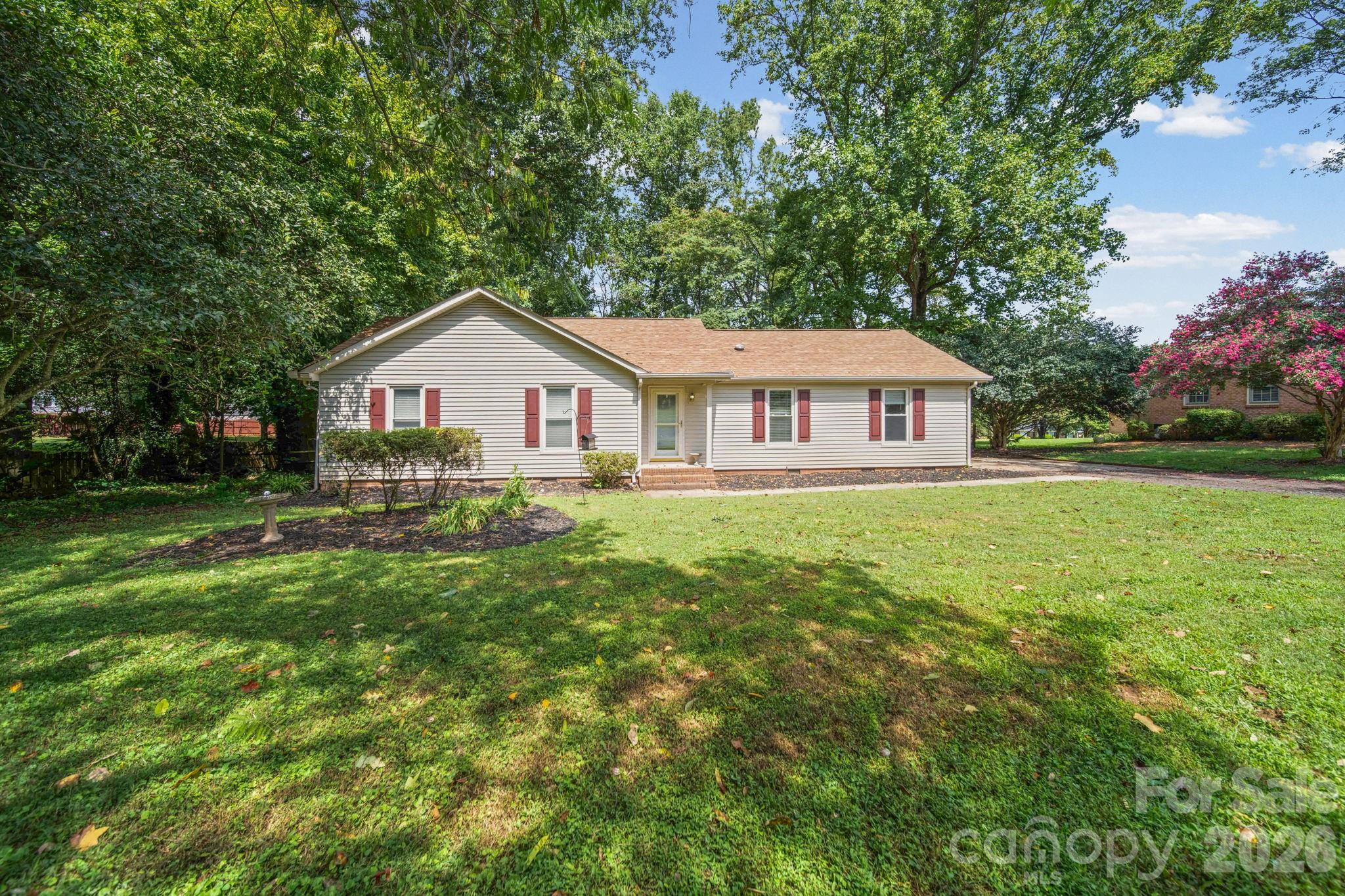 4710 Carving Tree Drive — photo
