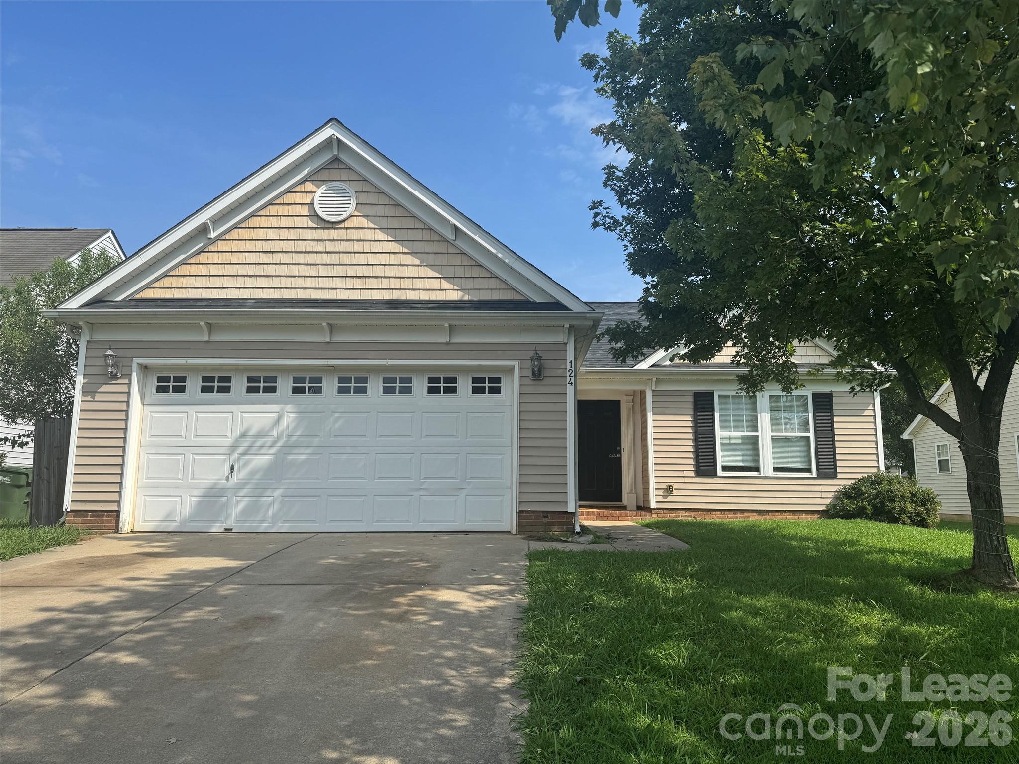 124 Crestwood Drive — photo