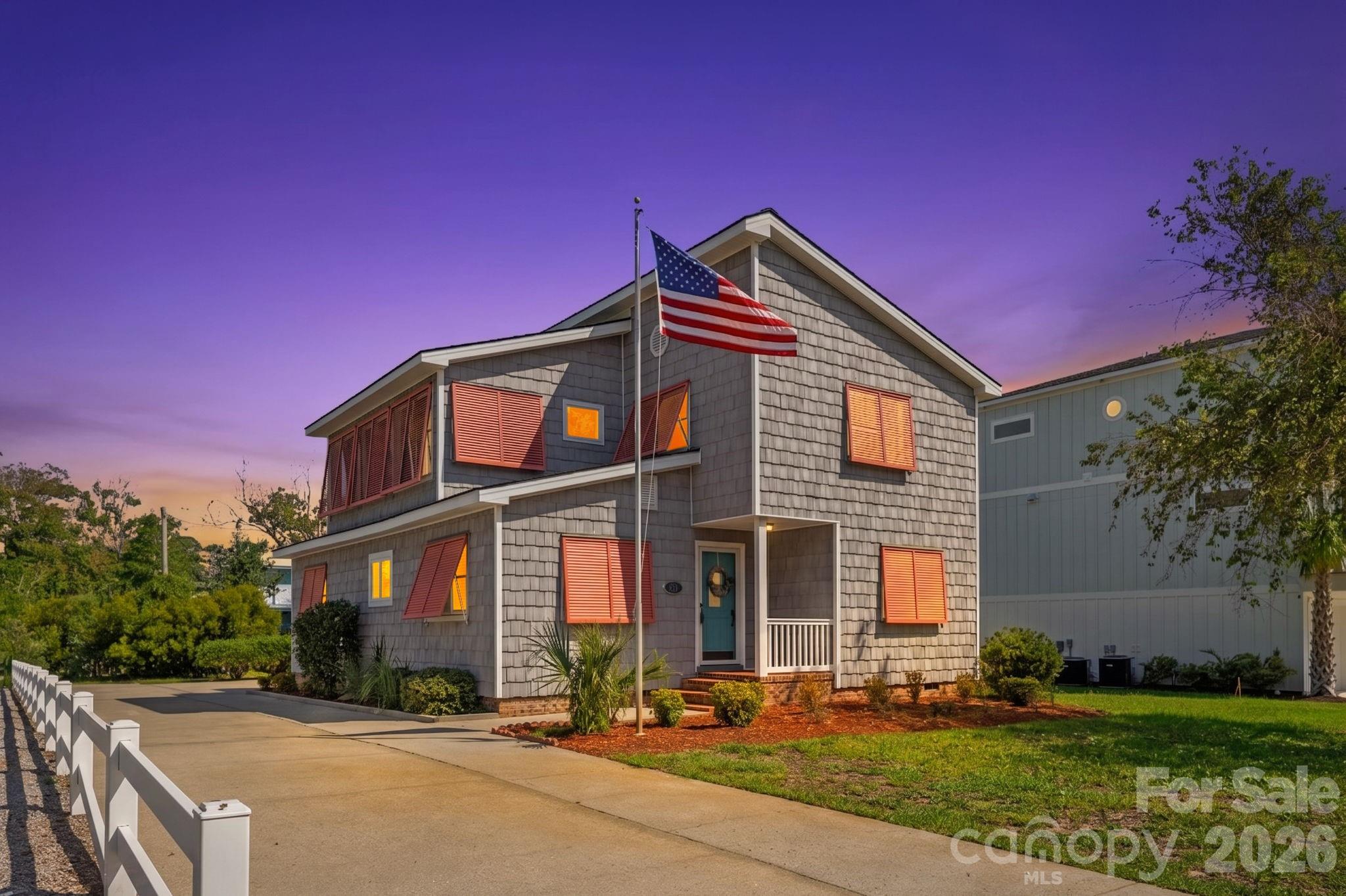 1314 Holly Drive — photo