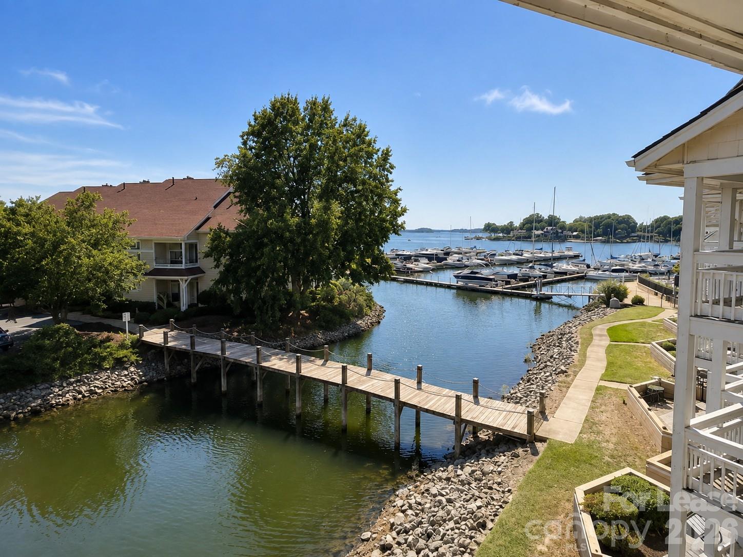18015 Kings Point Drive L — photo