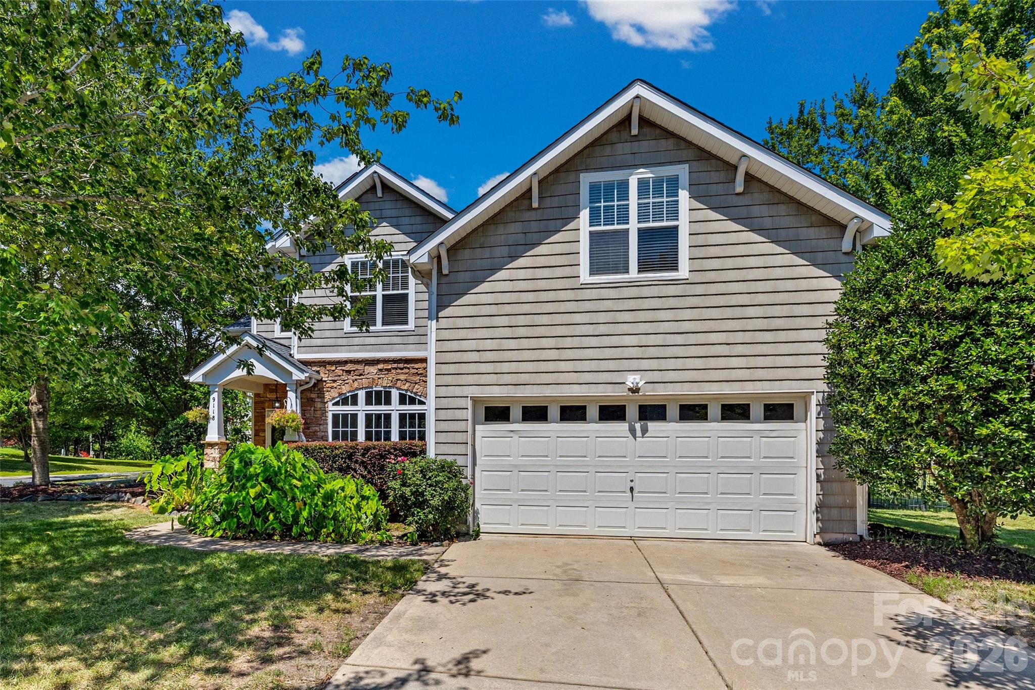 9118 Spratt Lane — photo