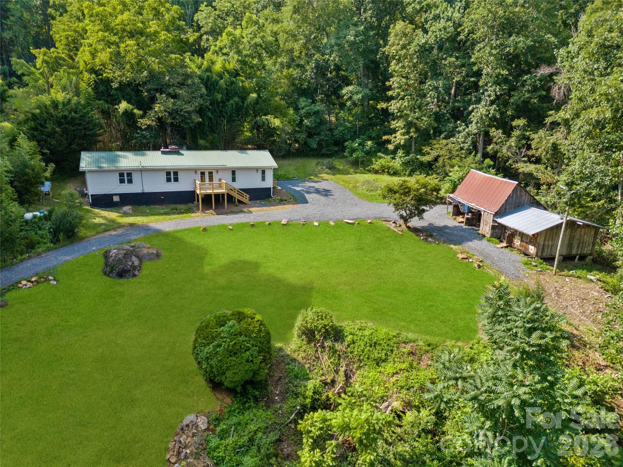 1218 Sweet Creek Road — photo