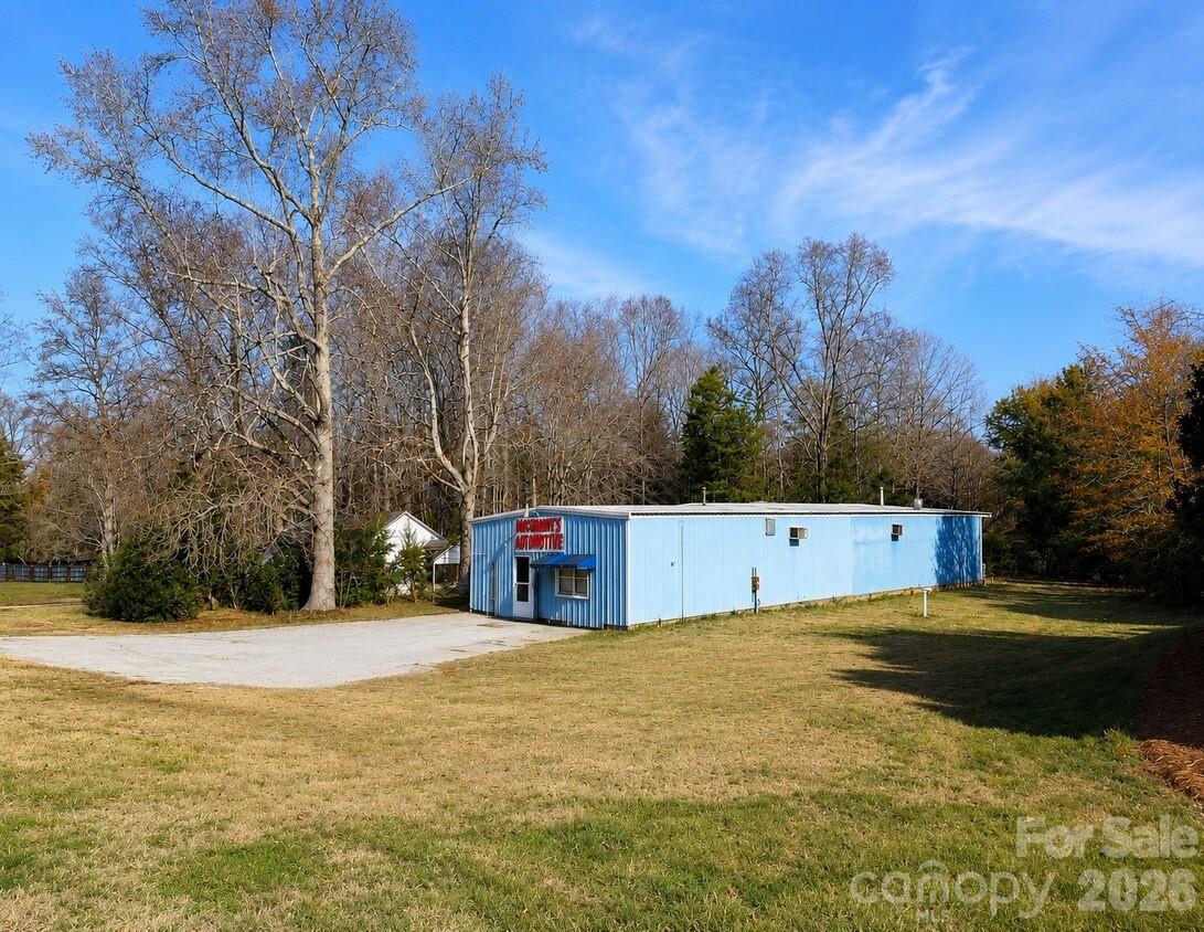 3386 Hands Mill Highway — photo