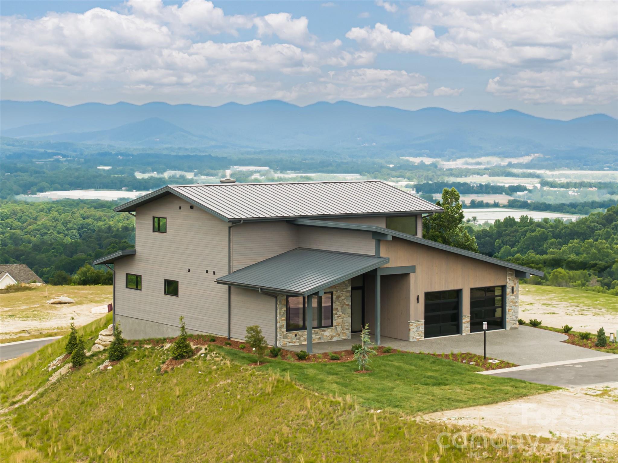 24 S Watchman Drive 10 & 11 — photo