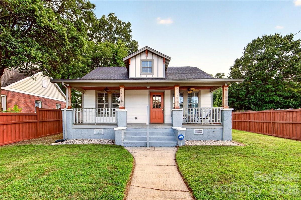 3331 Tuckaseegee Road — photo