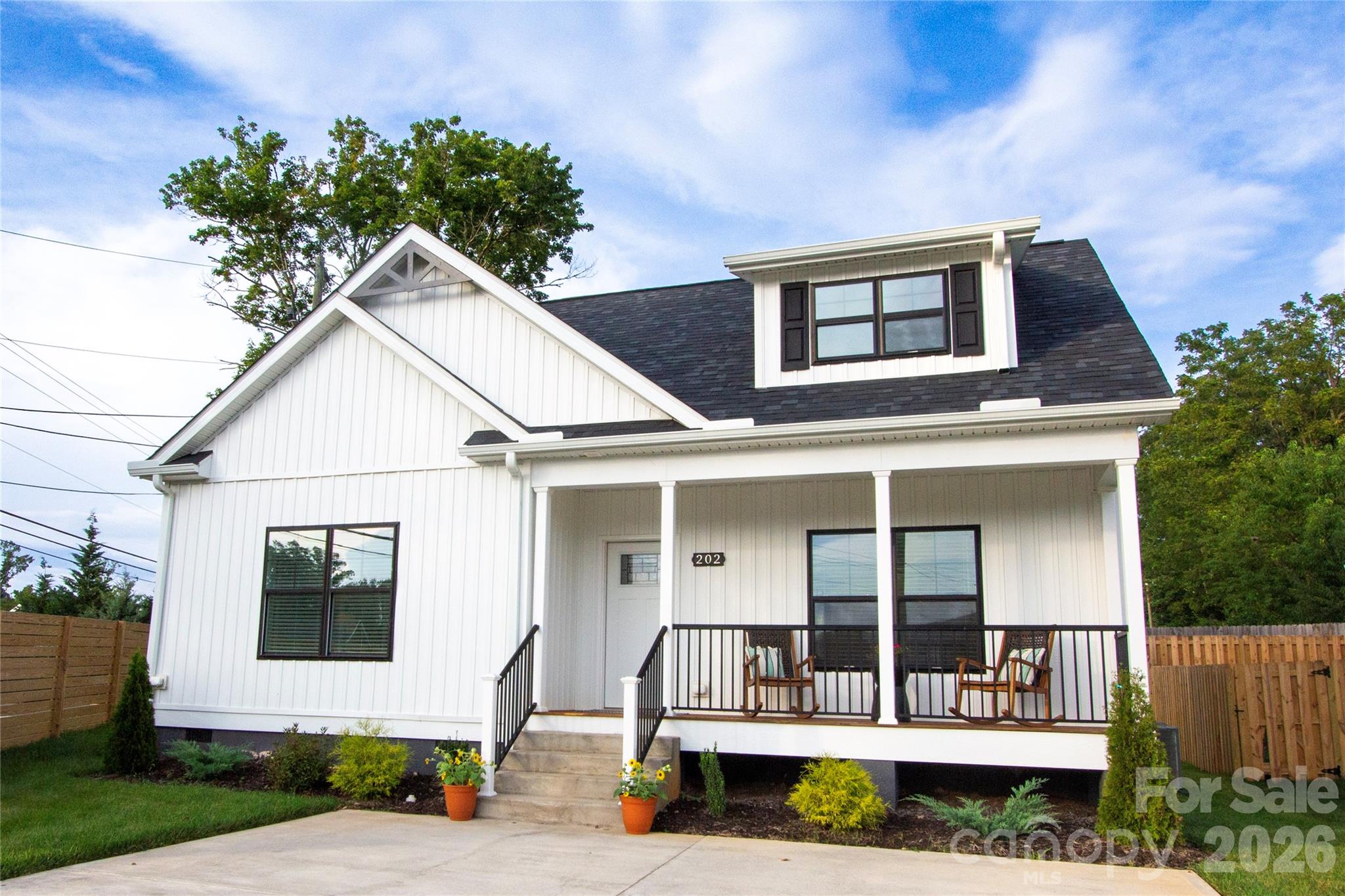 202 Southern Charm Road — photo
