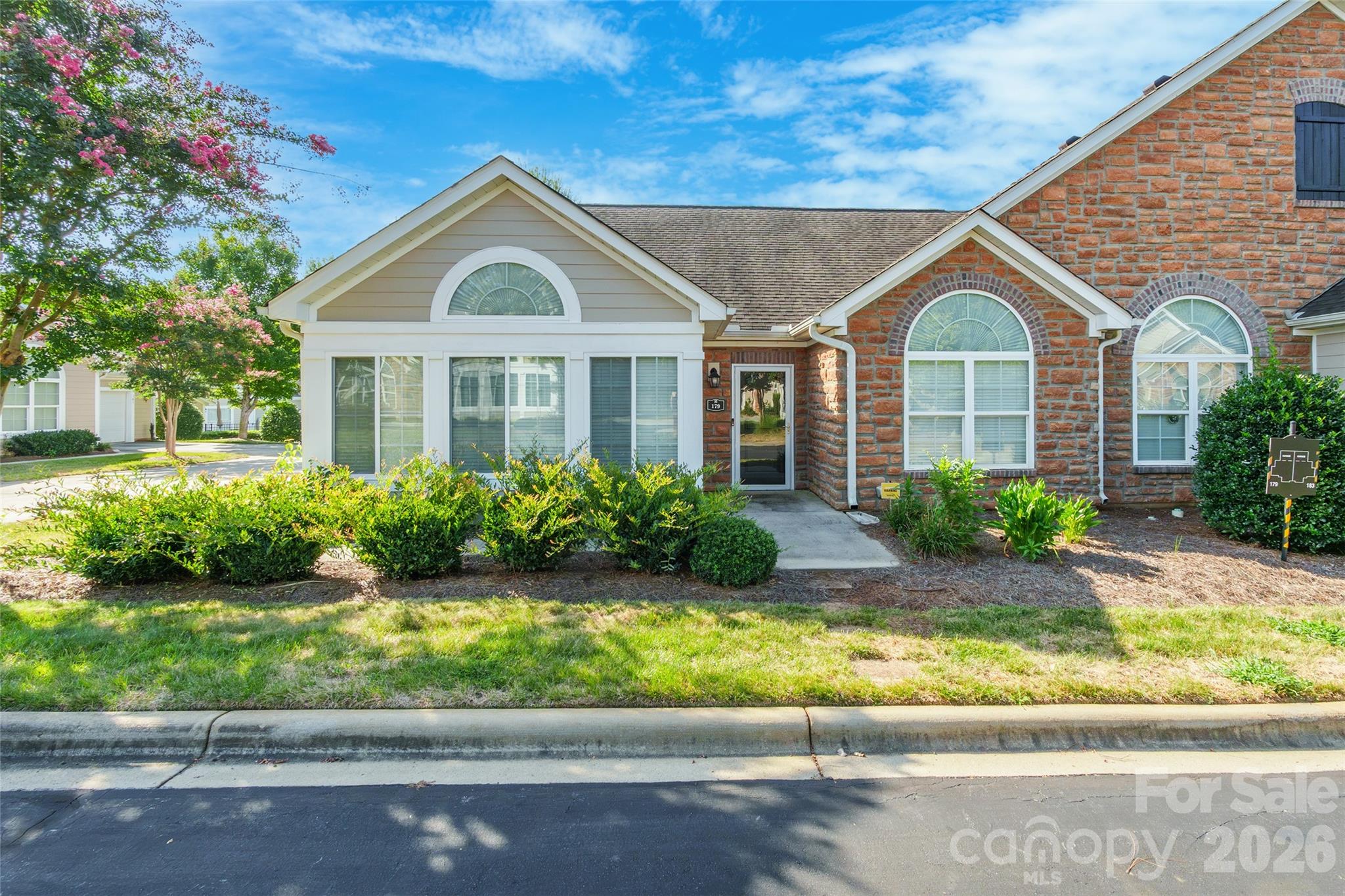 179 Lone Oak Circle — photo