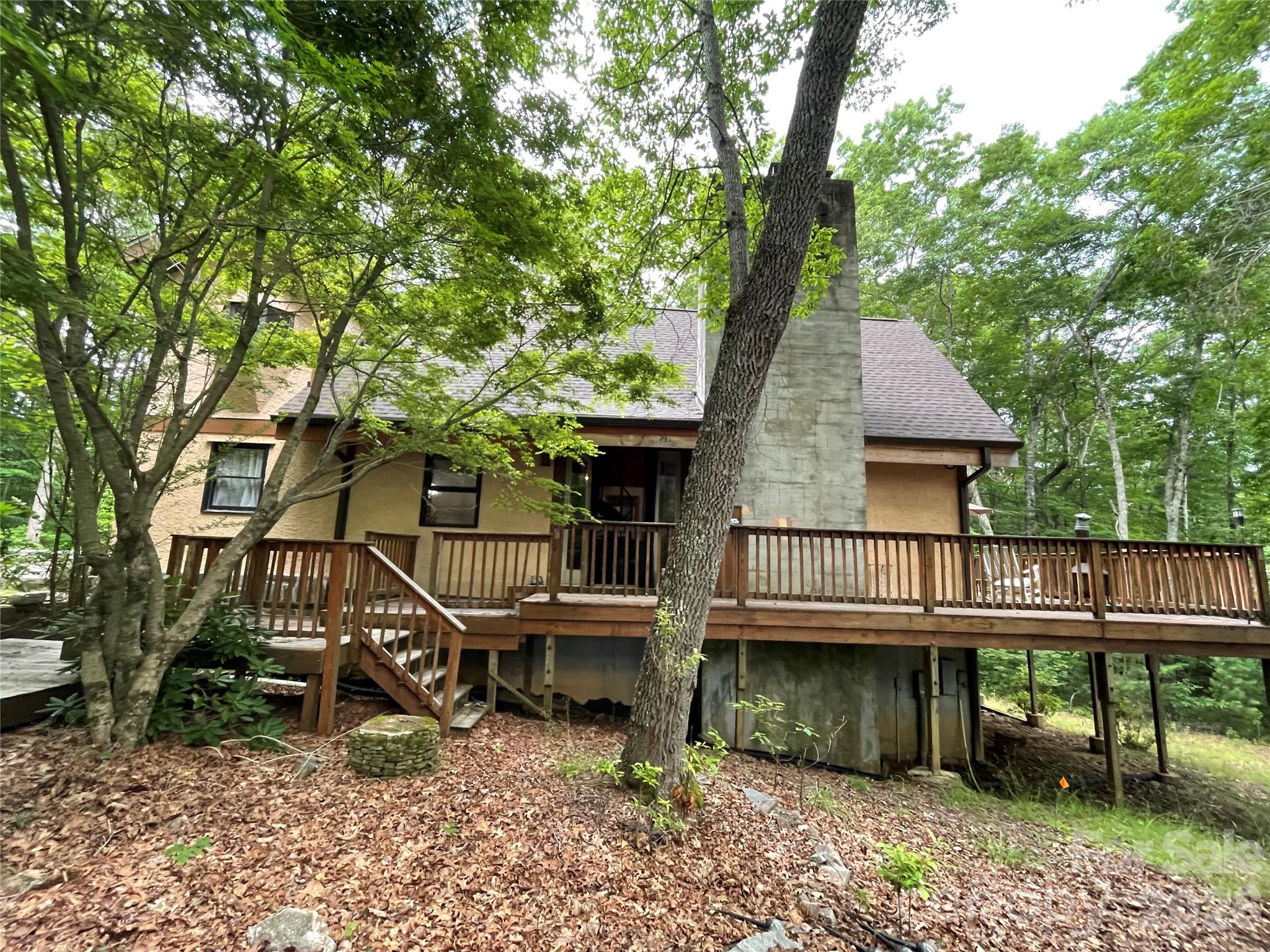 125 Tahala Trail — photo