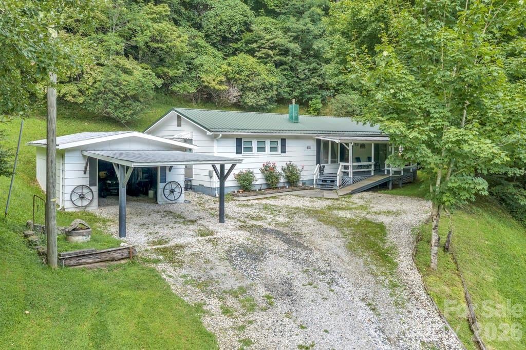2850 Henson Creek Road — photo