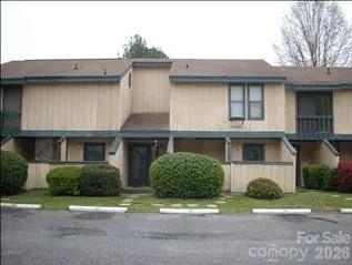 157 Wood Court — photo