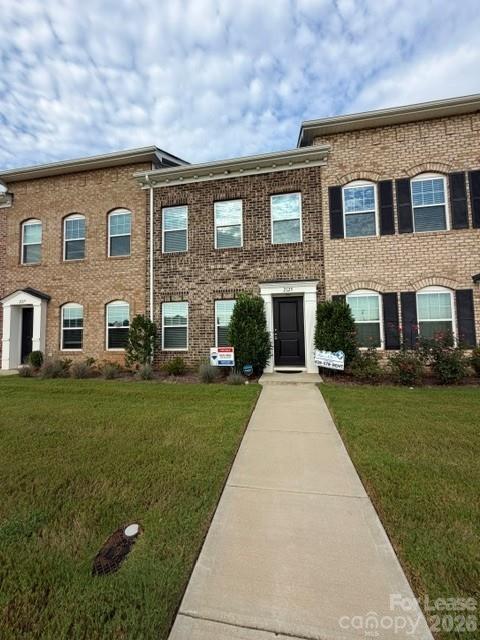 2125 24th Street Lane SE — photo