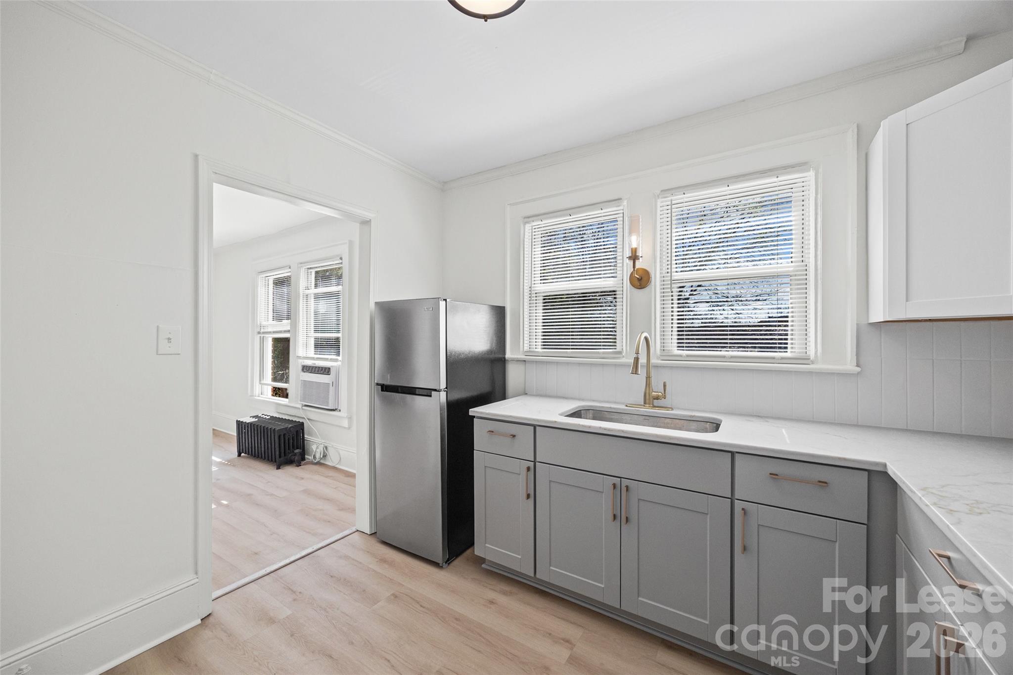 49 Corban Avenue SW 15 — photo