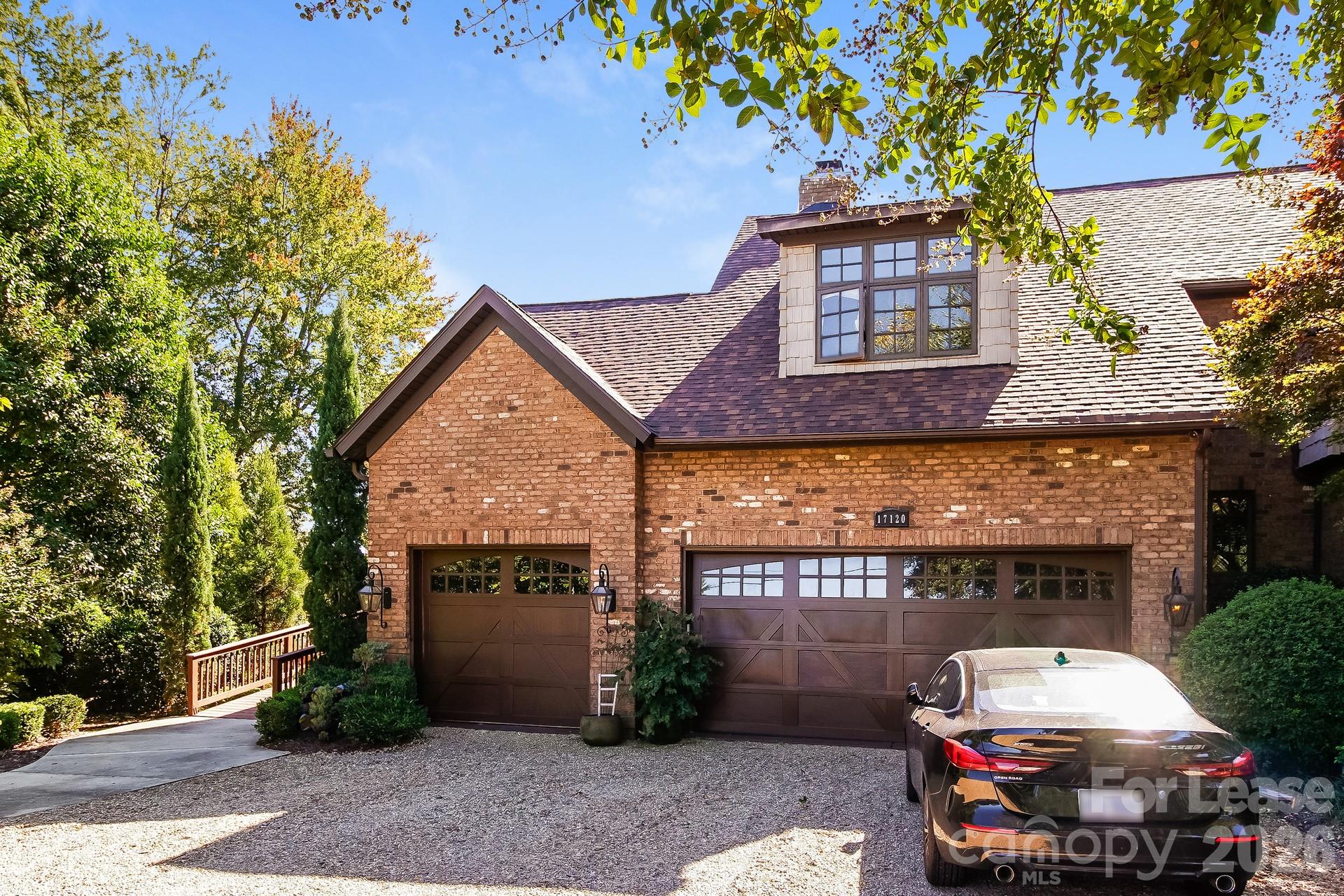 17120 Belle Isle Drive — photo