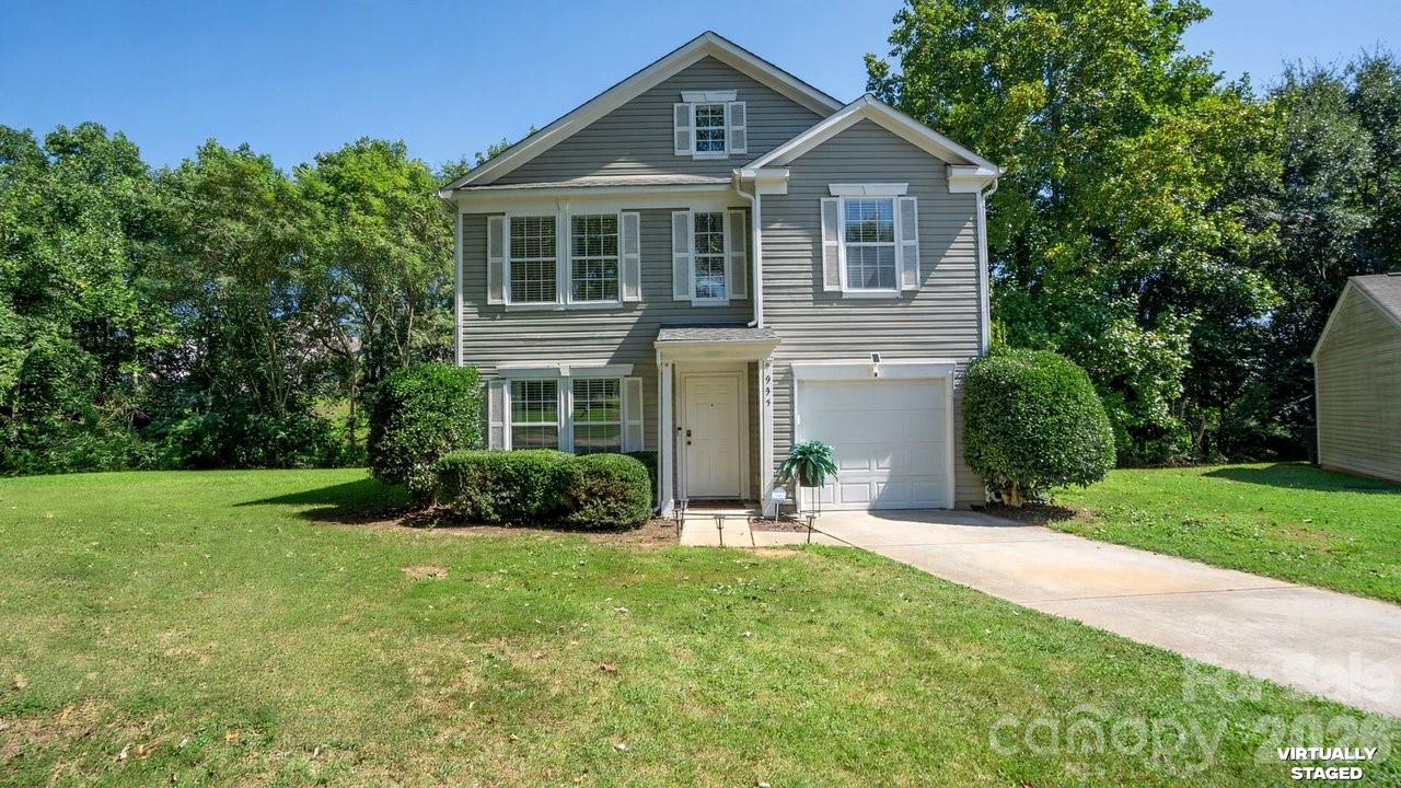 935 Torsion Lane — photo
