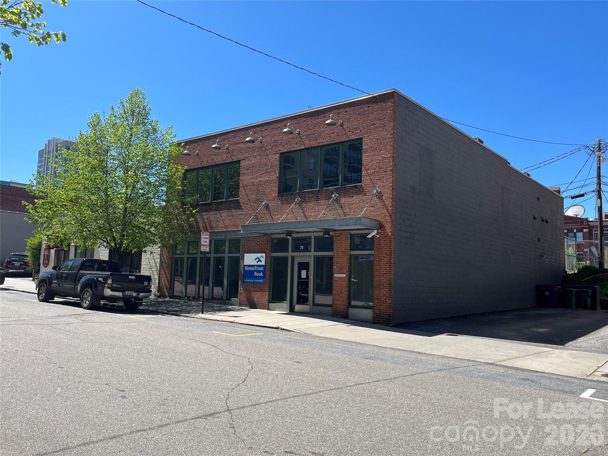 71B N Market Street — photo