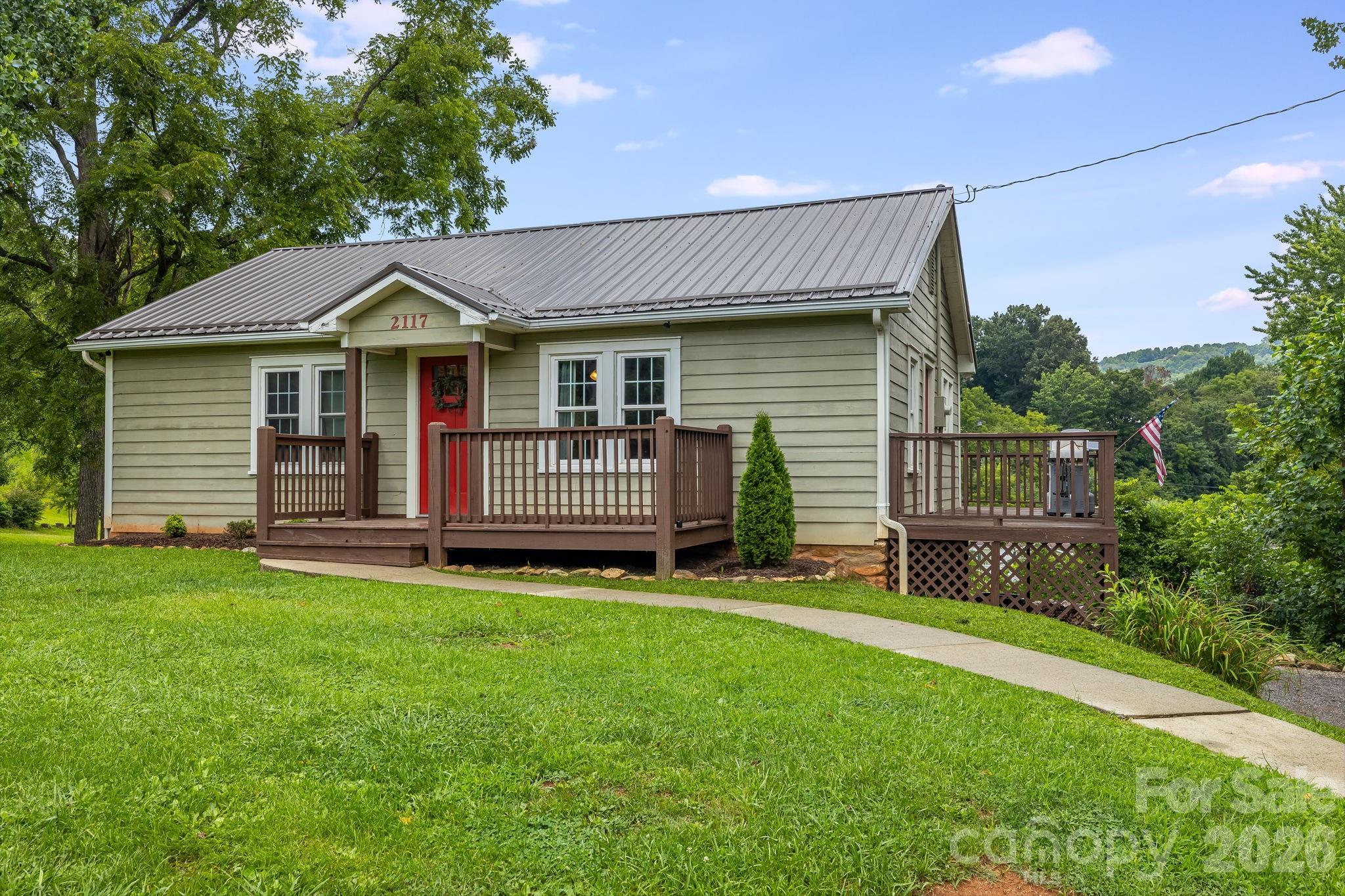 2117 Old Clyde Road — photo