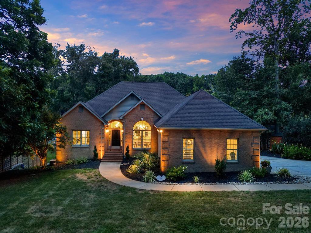 388 Ponderosa Circle — photo