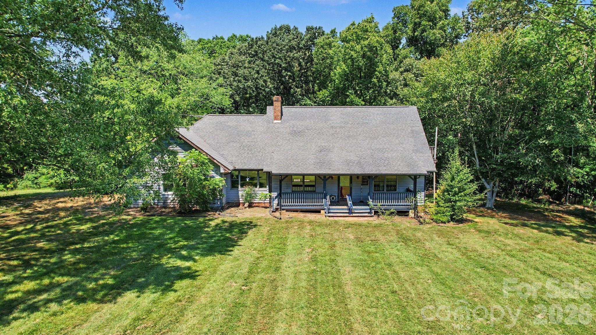 9393 Fisher Road — photo