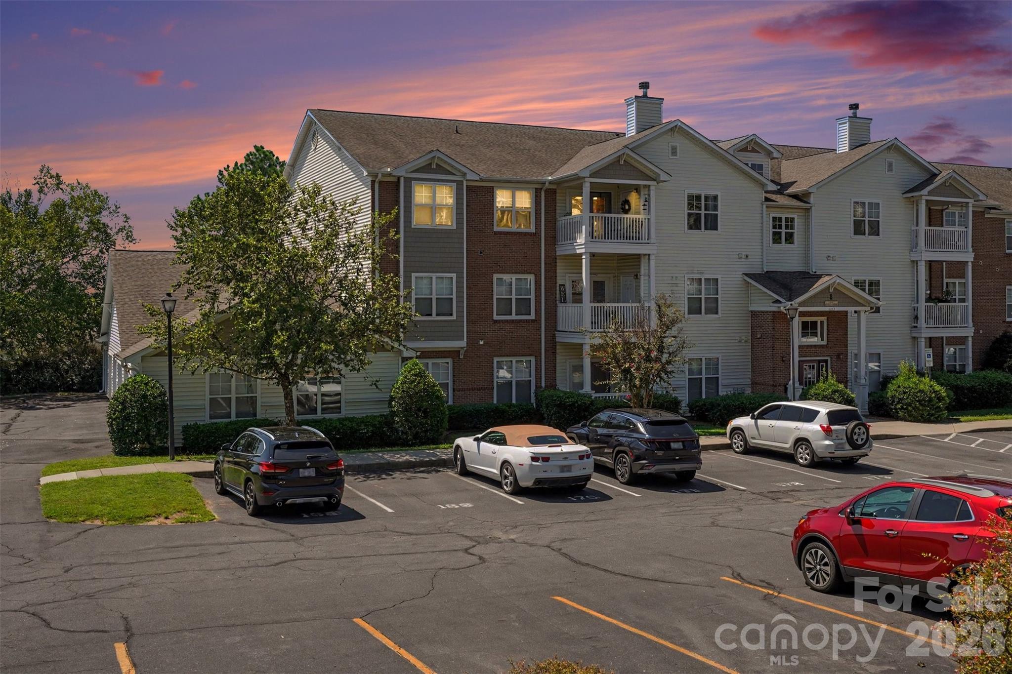 11286 Hyde Pointe Court — photo