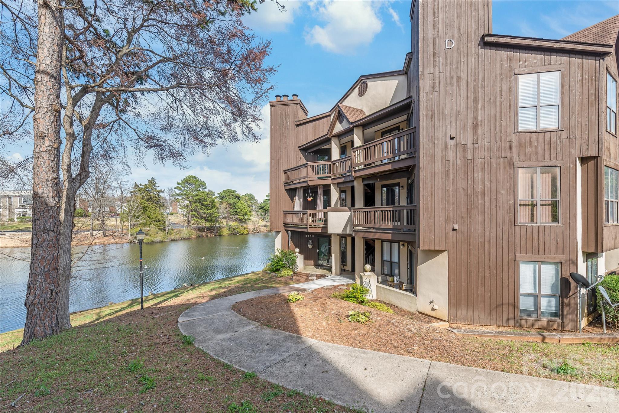 8155 Cedar Glen Drive — photo