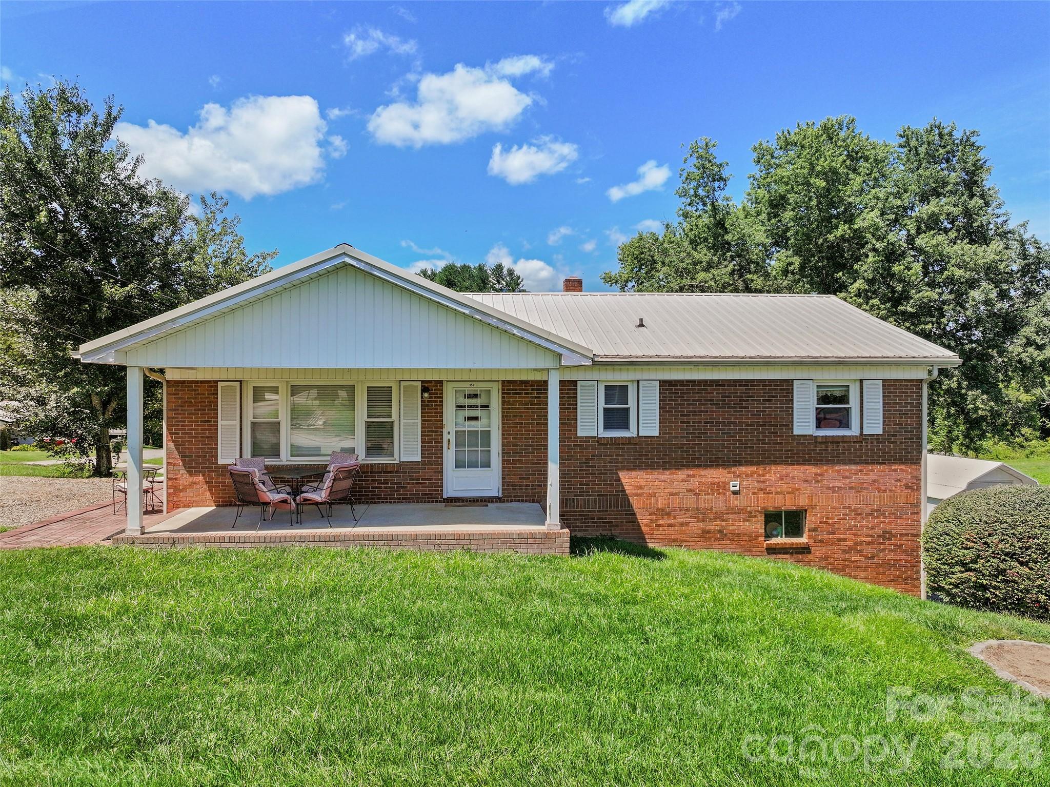 354 Oakdale Road — photo