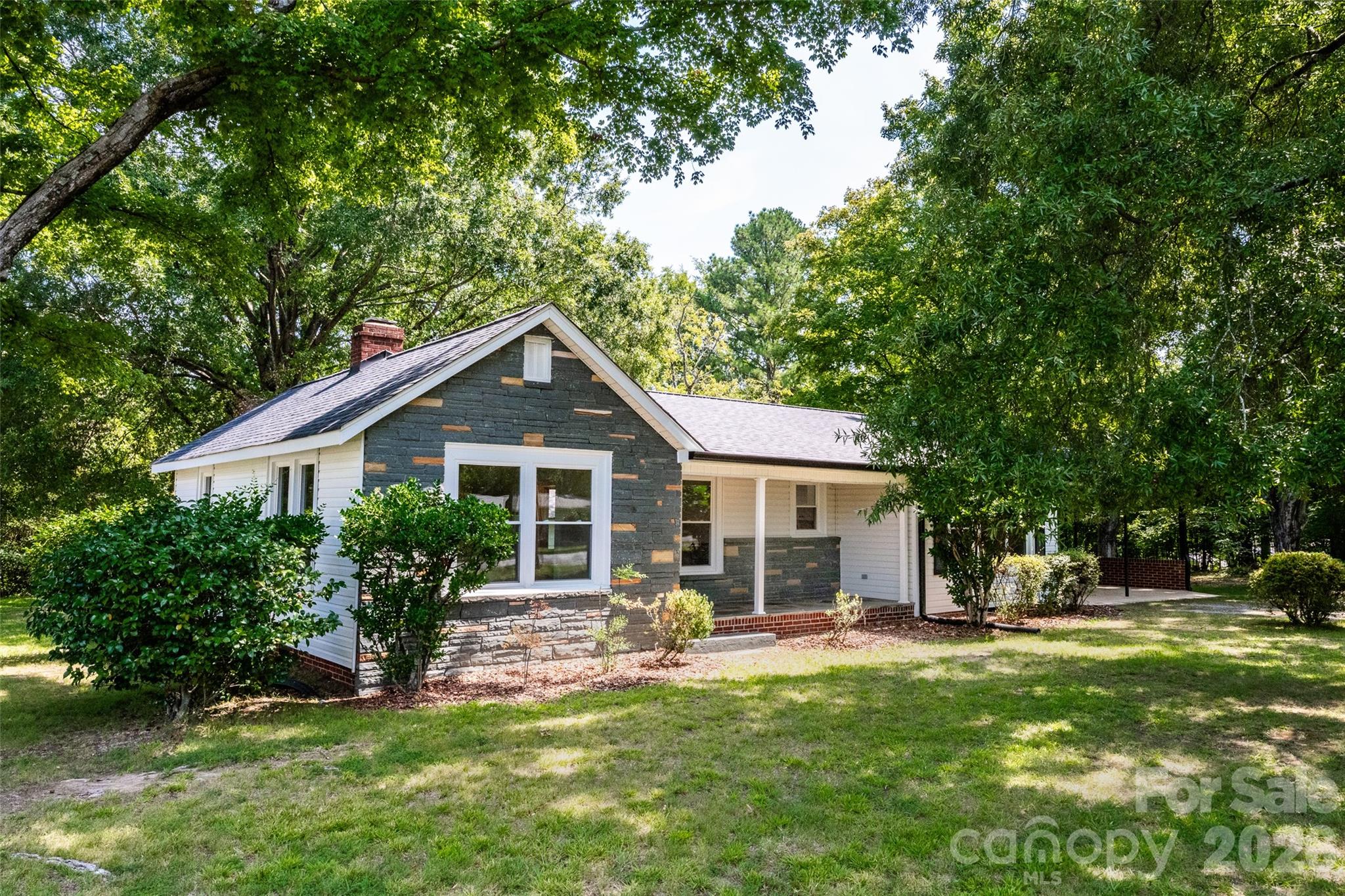 1224 Glenwood Avenue — photo