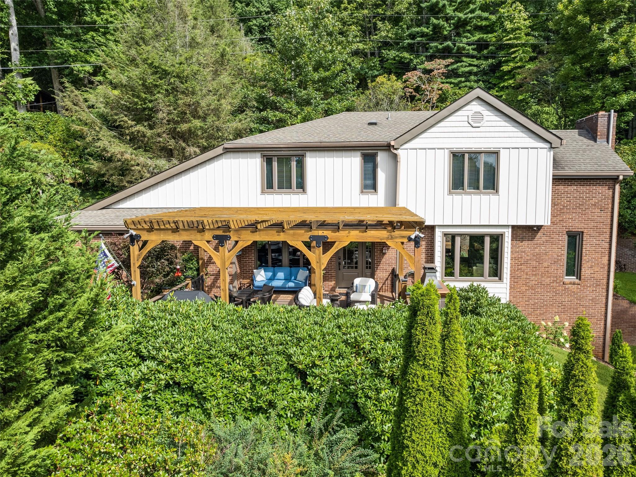 474 Scenic Circle — photo