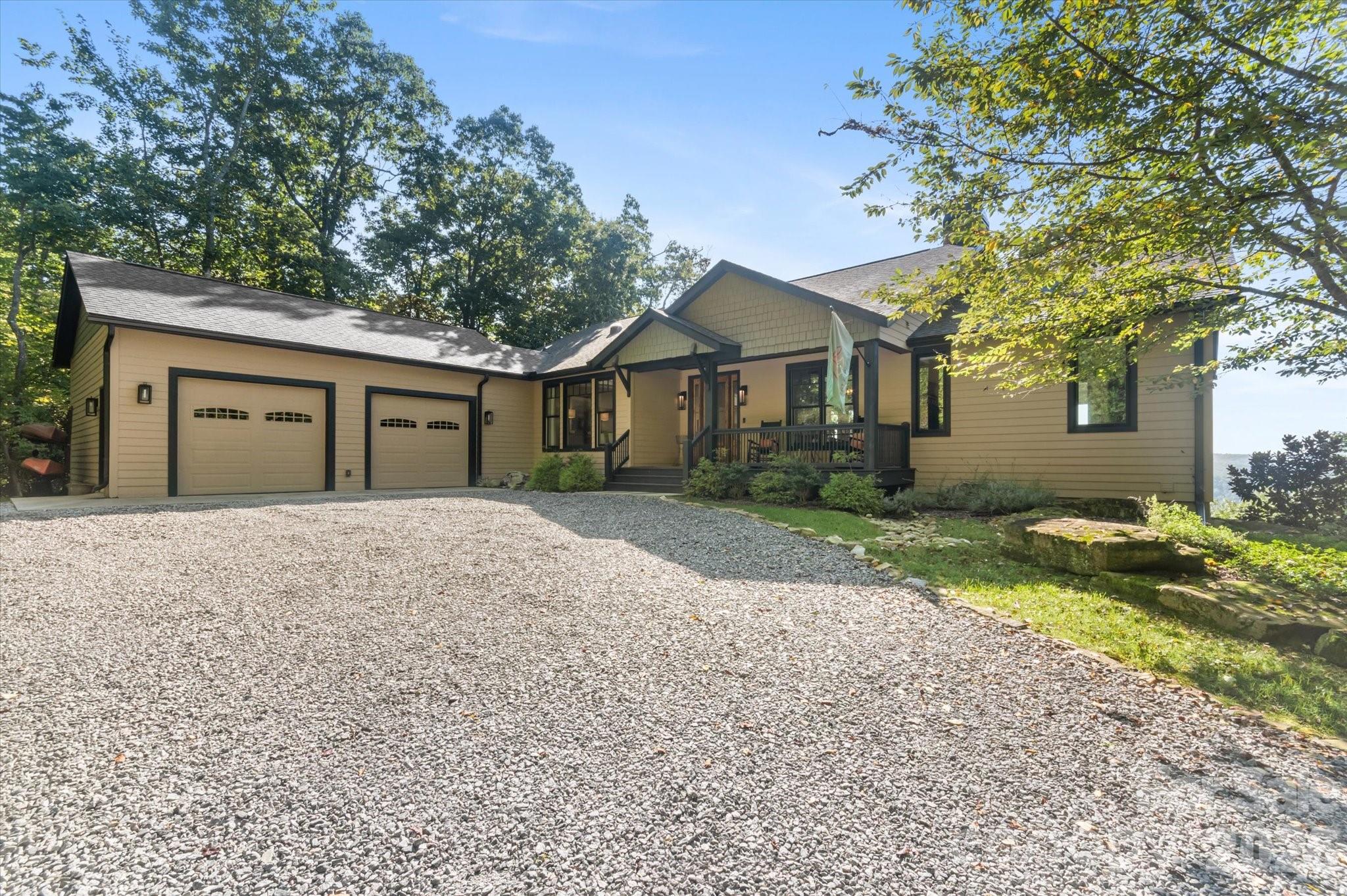 61 Firefly Lane — photo