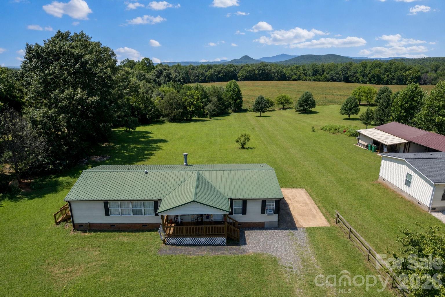 1633 N Brook 3 School Road — photo