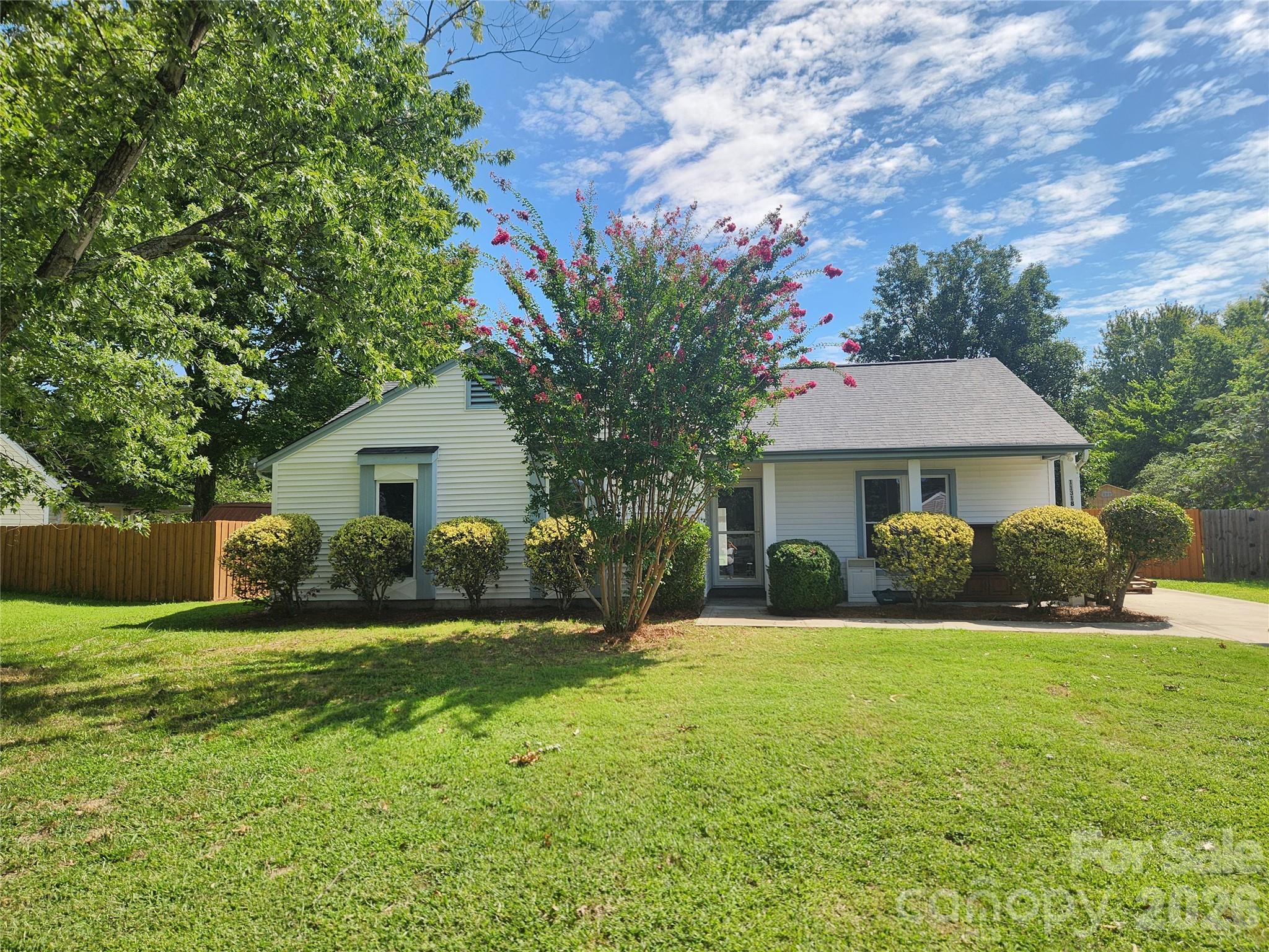 11318 Treebark Drive — photo