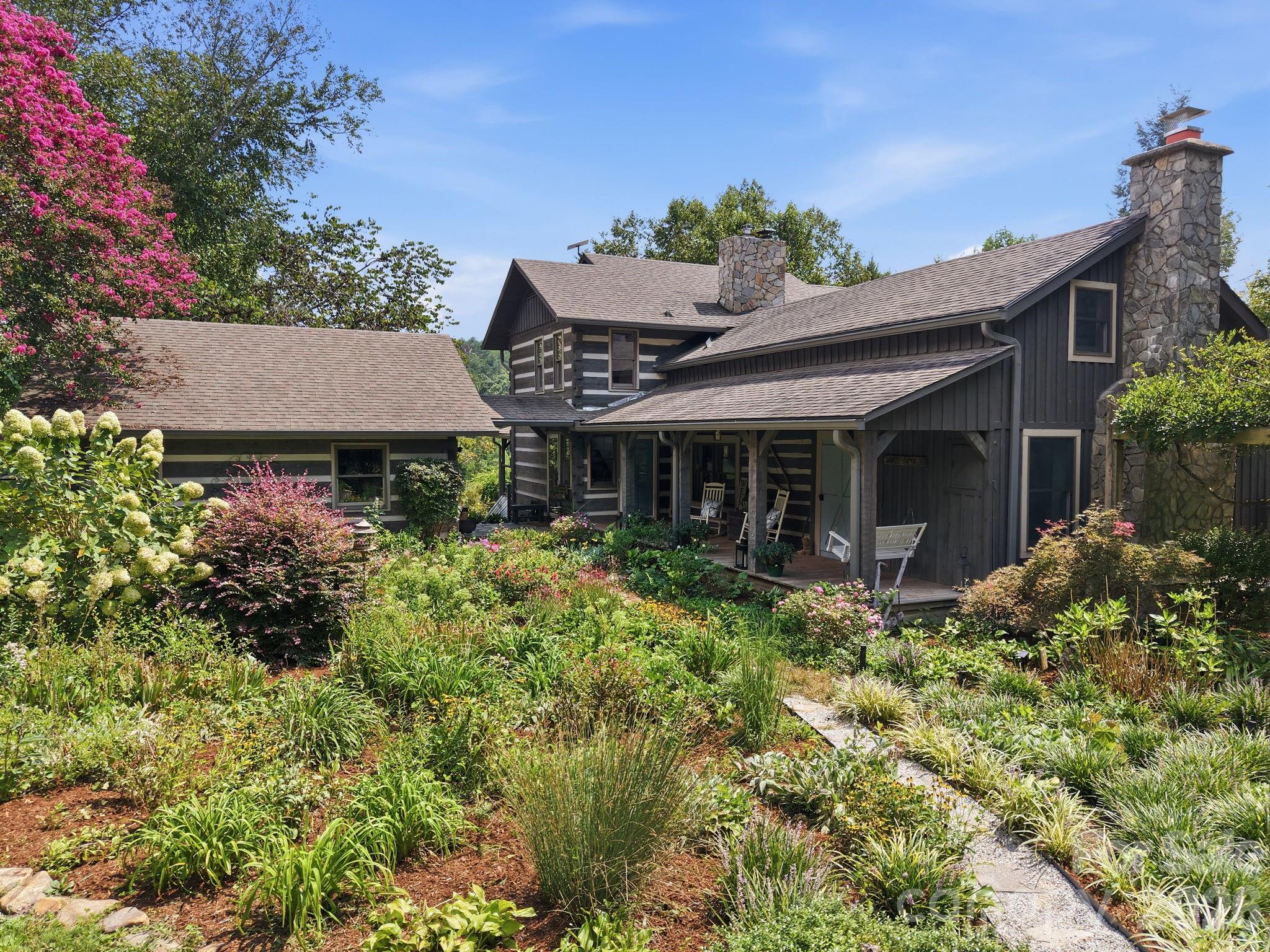 2595 Henderson Mill Road — photo