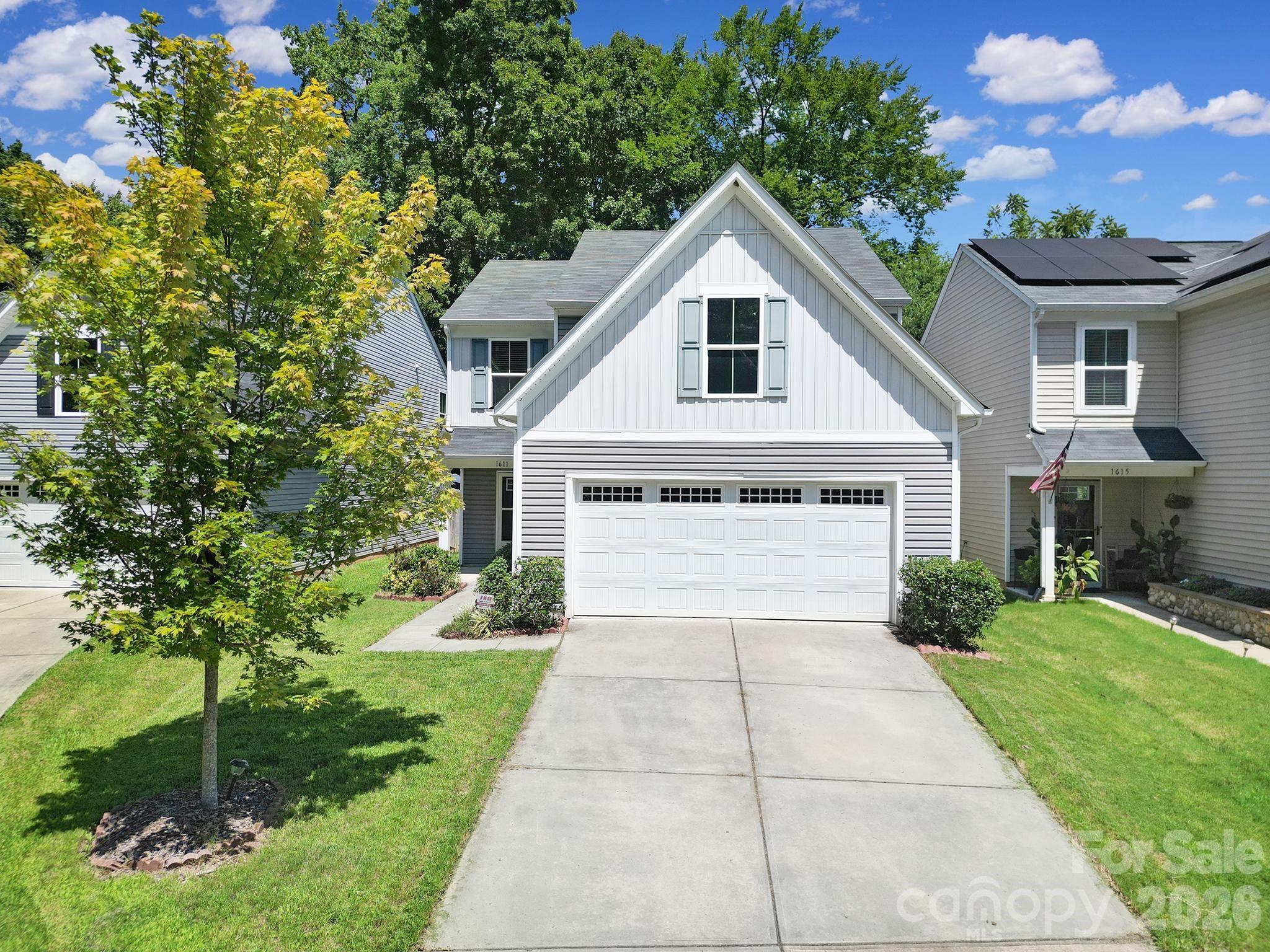 1611 Hooper Court — photo