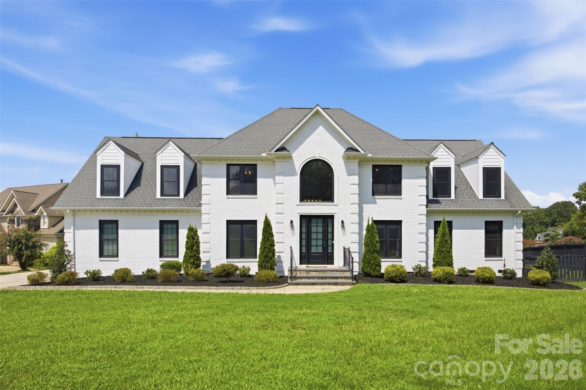 1002 Heather Glen Drive — photo