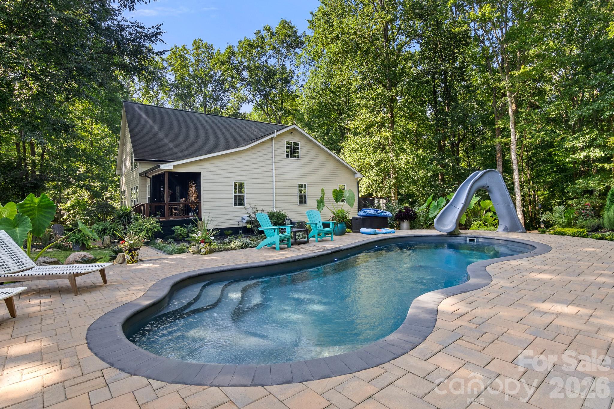 613 Perry Road — photo